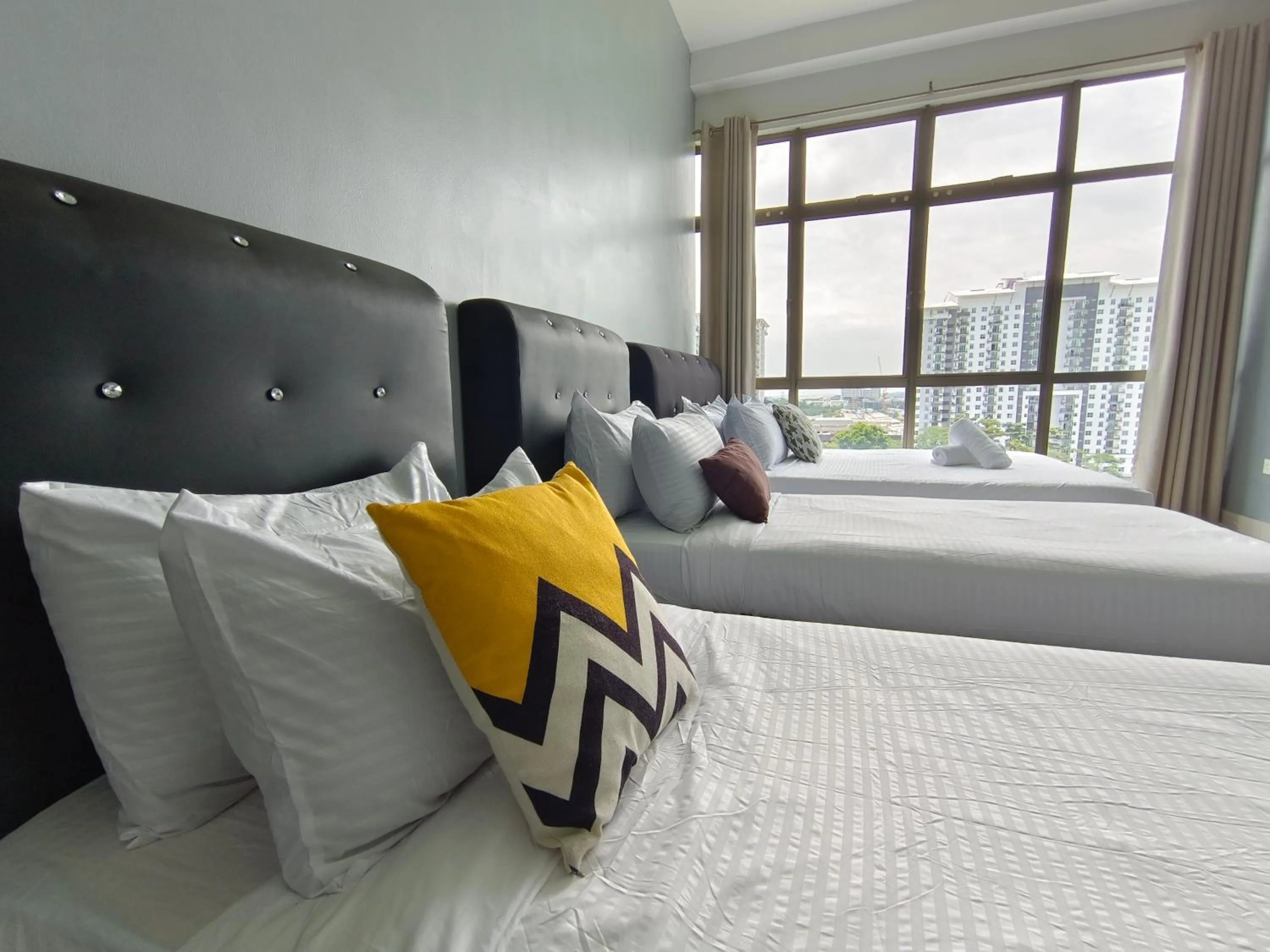 -Lake View- Mount Austin IKEA Toppen 10 mins - B187