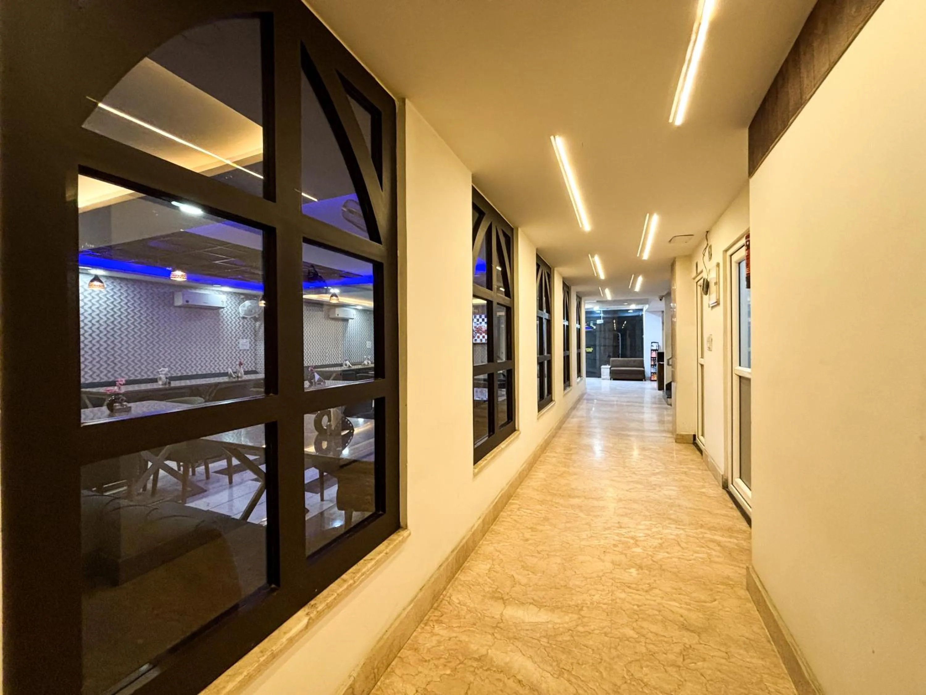 Lobby or reception in Hotel Shoolin Suites Boutique Haridwar