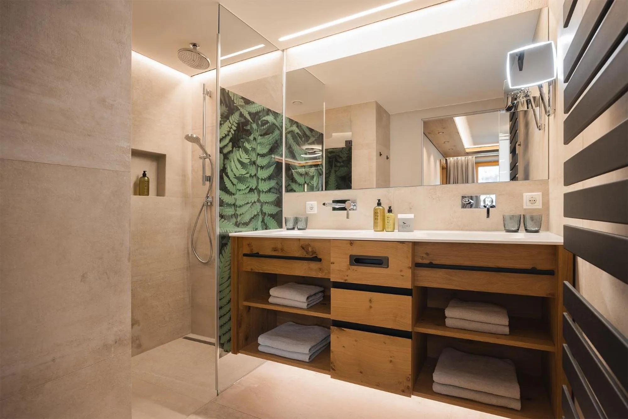 Bathroom in Hotel Fisserhof