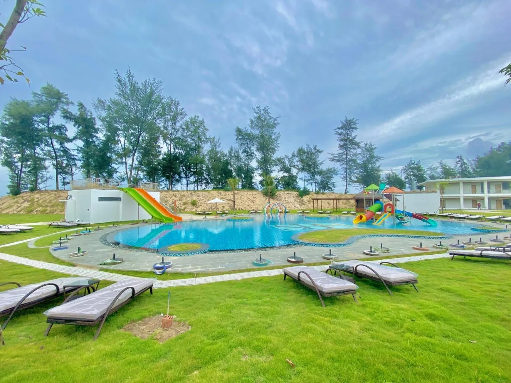 Balcony/Terrace in SBH Gloria Hue