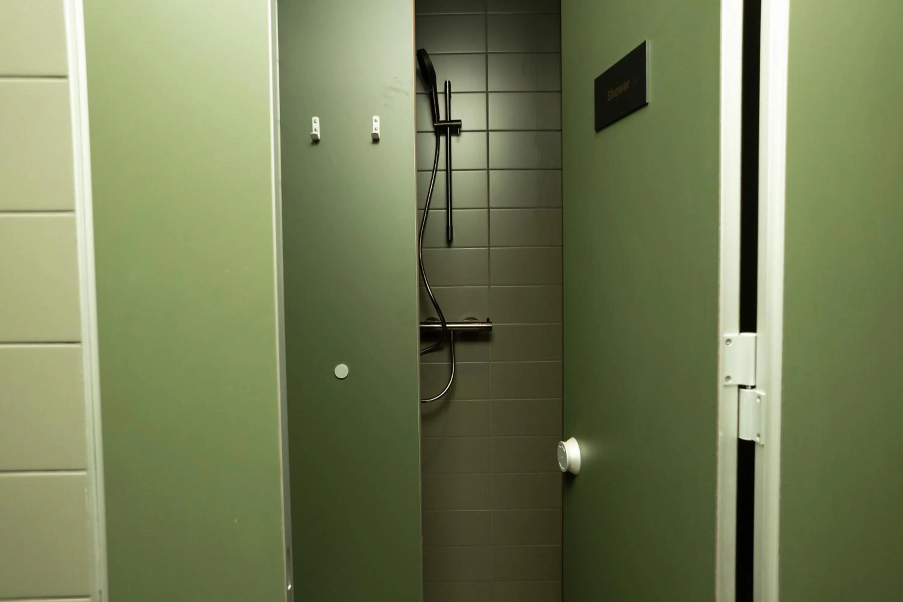 Shower in The Elephant Hostel