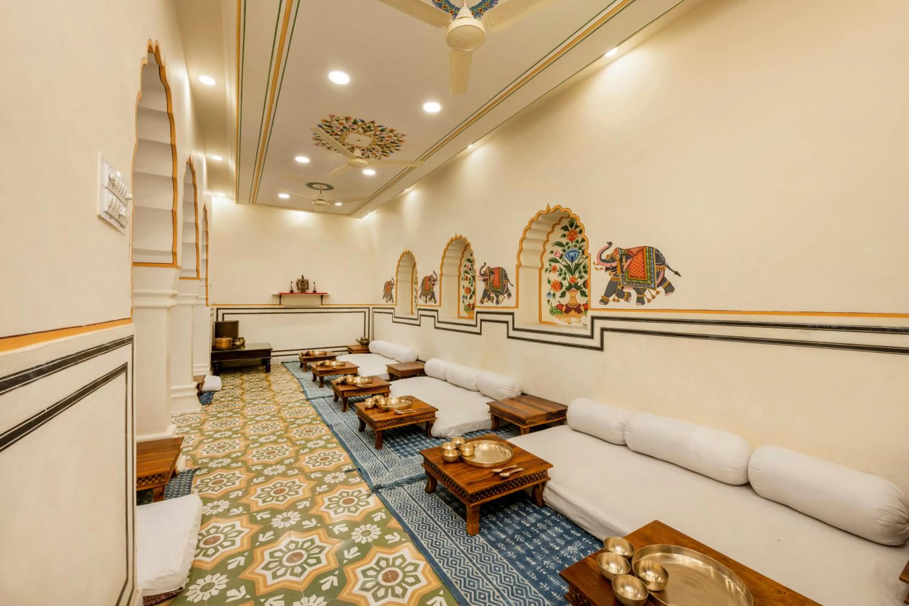 Food and drinks in Raghunath Haveli - A Boutique Homestay