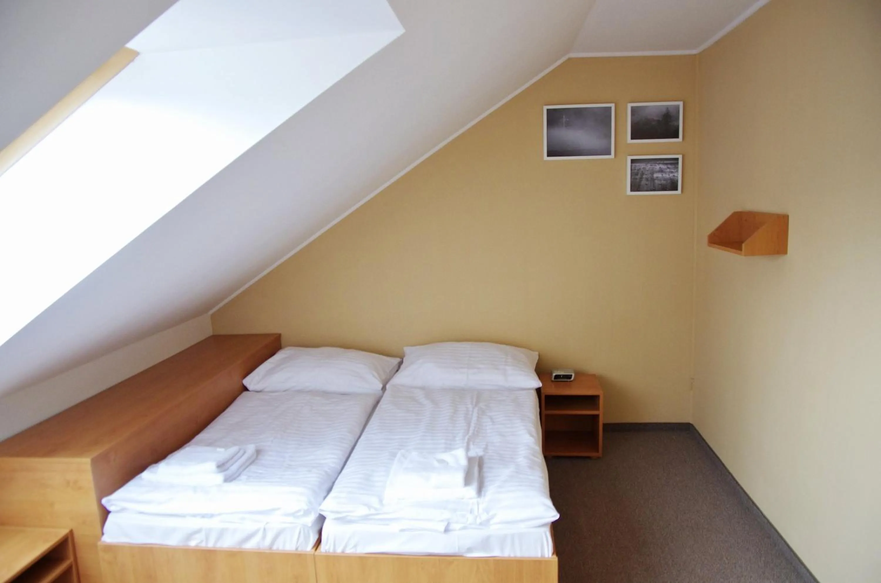 Bed in Penzion Zornicka