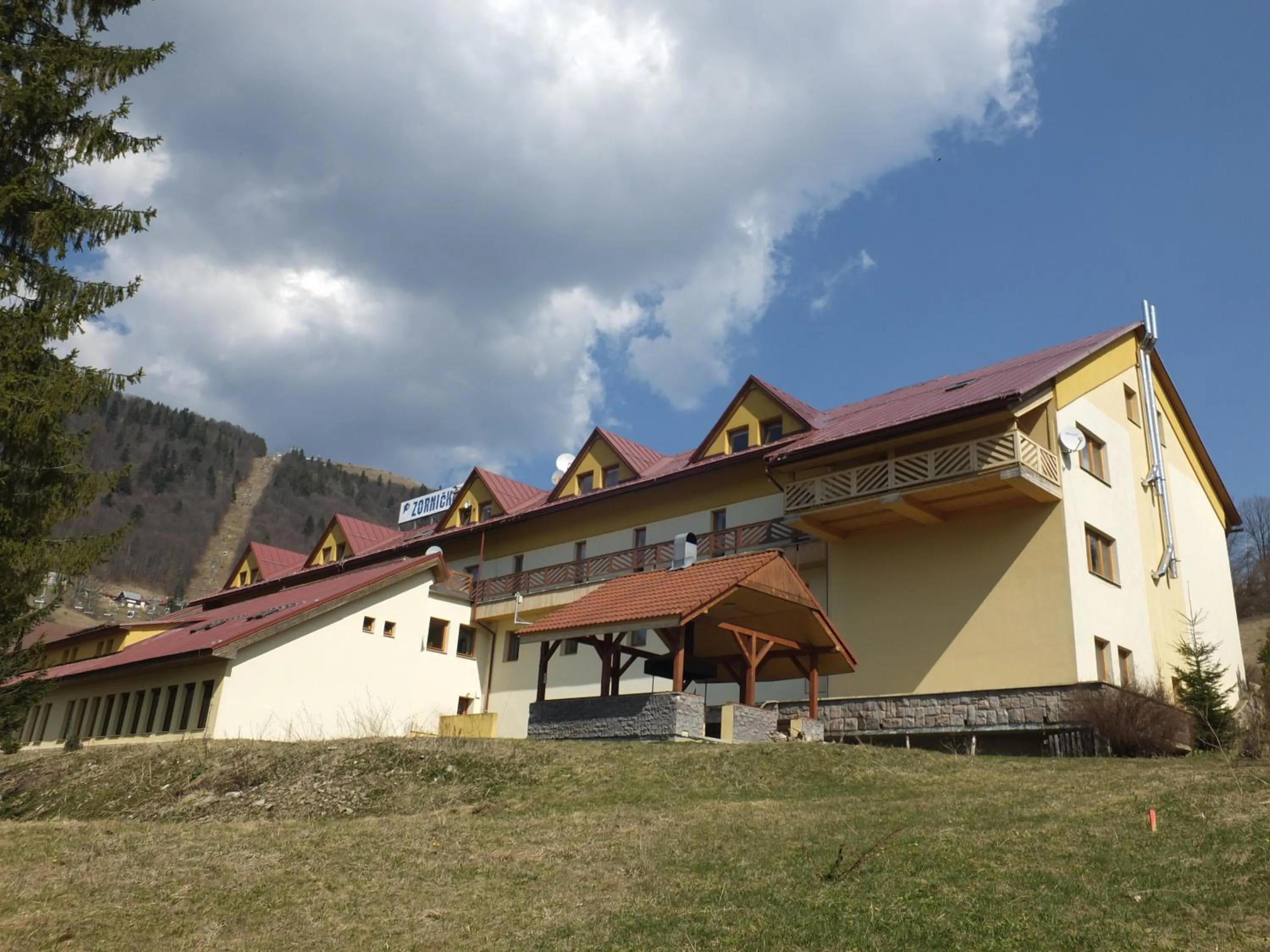 Property building in Penzion Zornicka