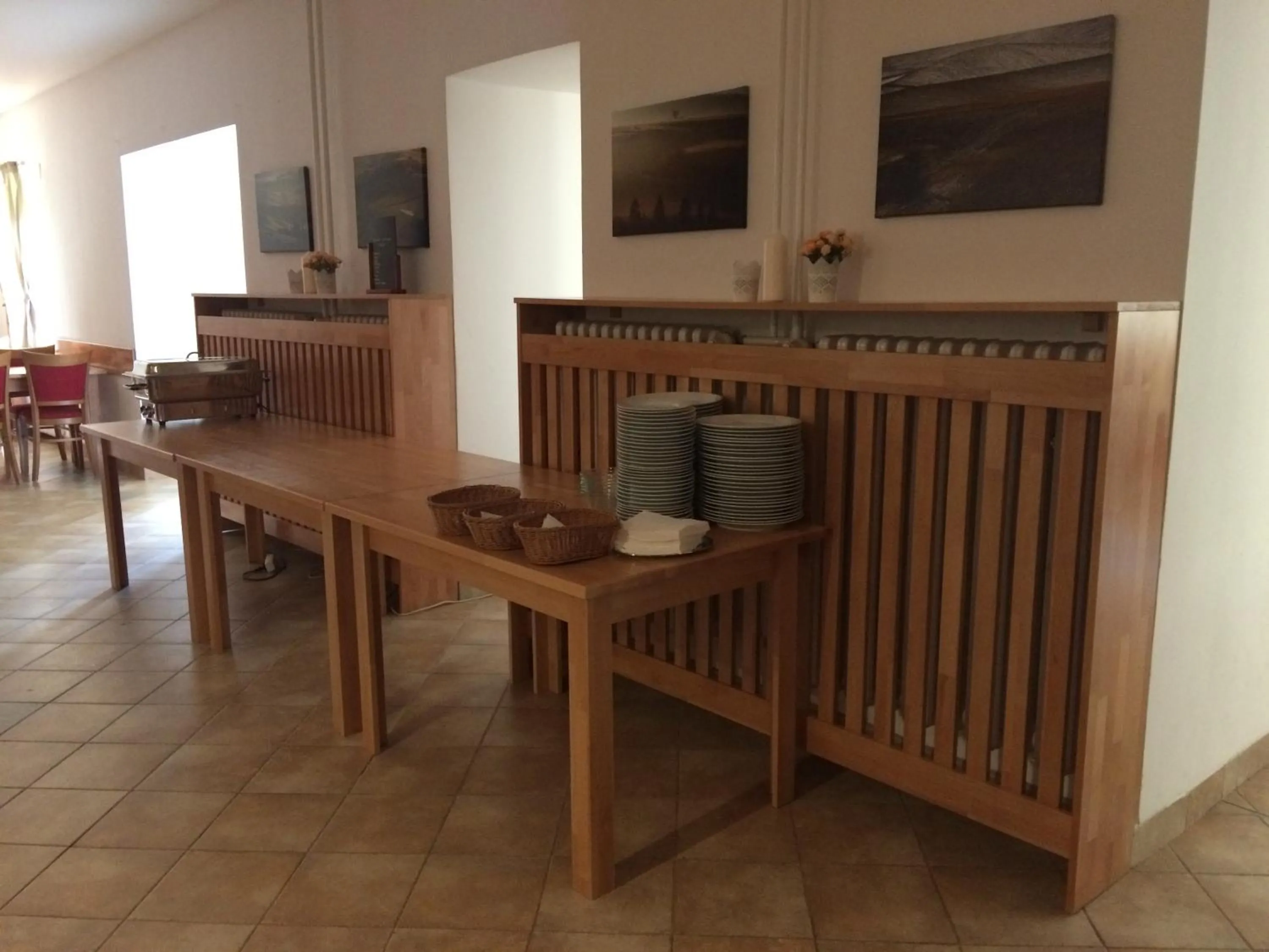 Restaurant/places to eat in Penzion Zornicka