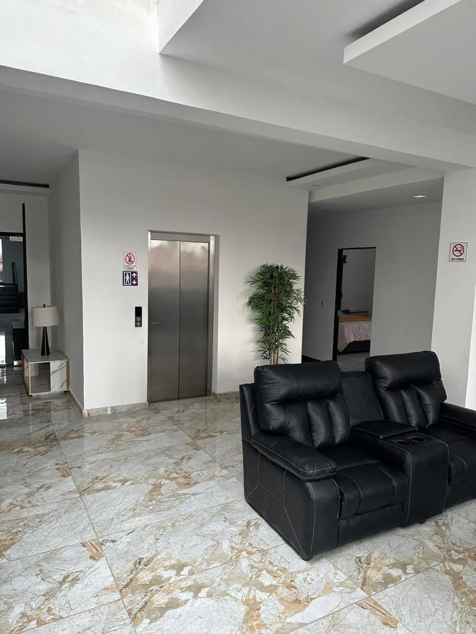 Living room in YOEL Hotel Restaurante y Centro de Negocios