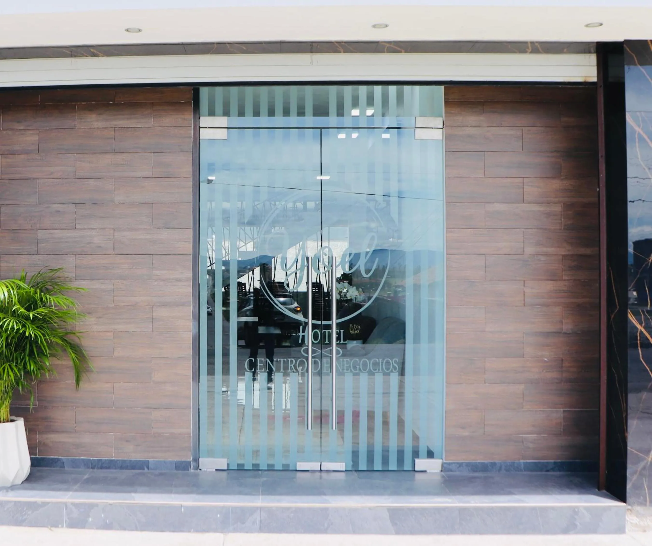 Facade/entrance in YOEL Hotel Restaurante y Centro de Negocios