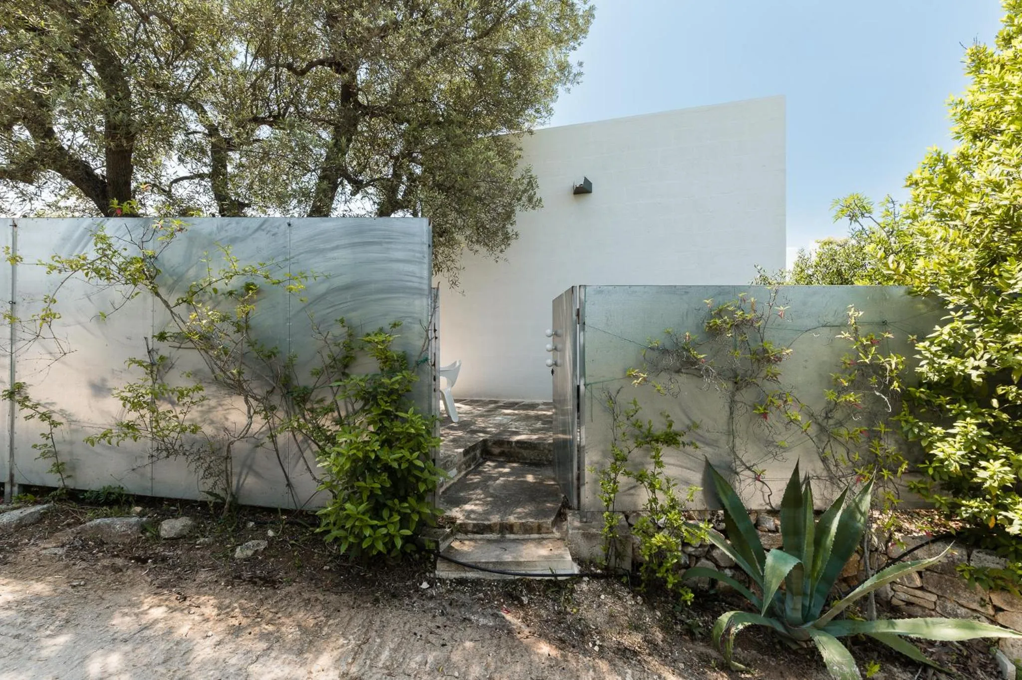 Property building in Calcebianca