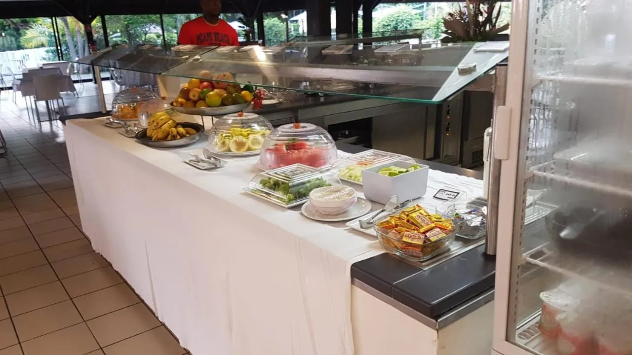 Restaurant/places to eat in Grand Hotel Montabo