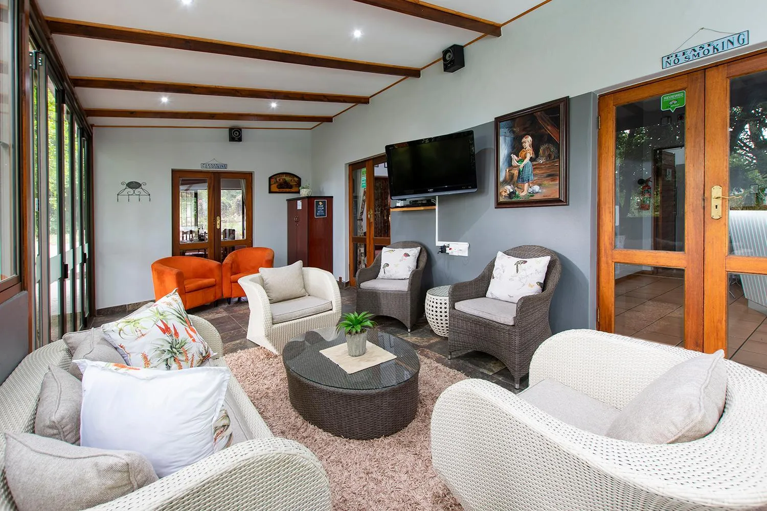 Lounge or bar in ArendsRus Country Resort