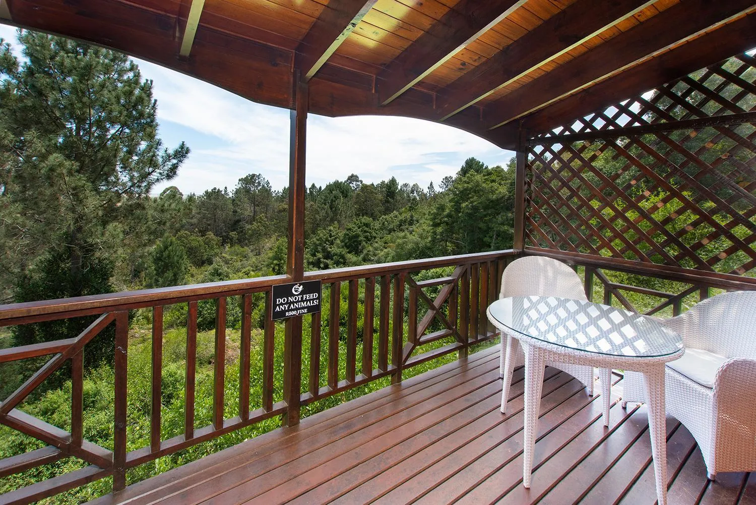 Patio in ArendsRus Country Resort