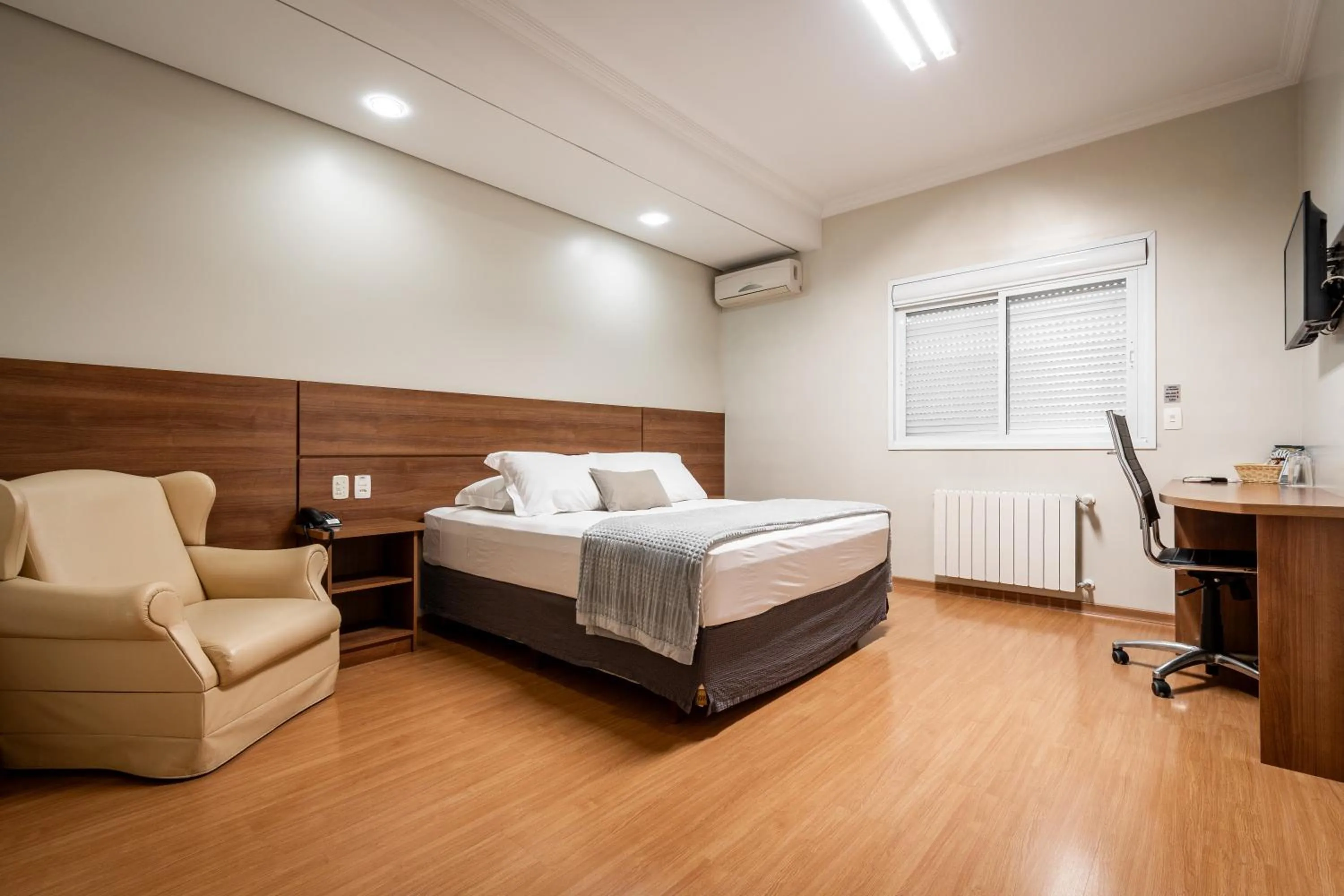 Photo of the whole room, Bed in Hotel Kindermann