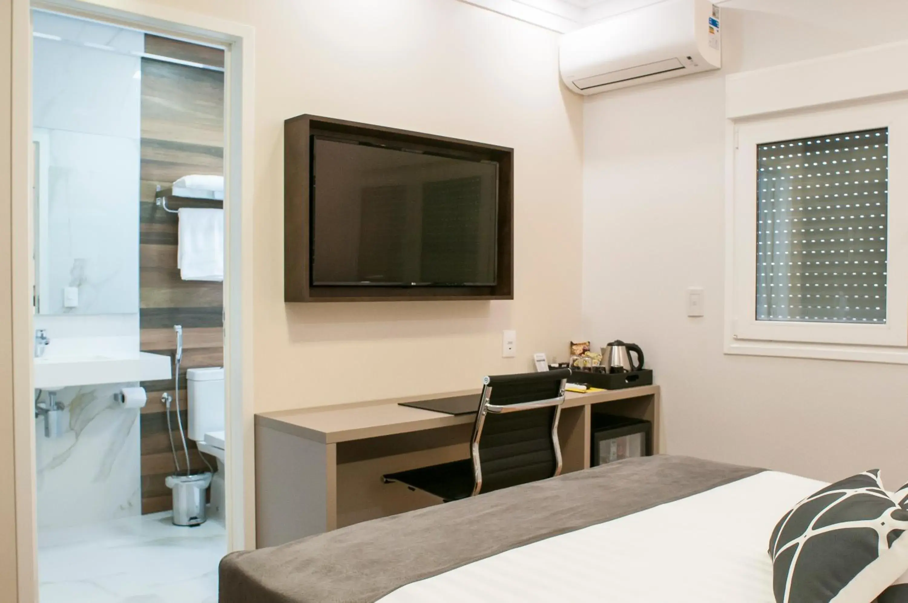 Bed in Hotel Kindermann Bed in Hotel Kindermann