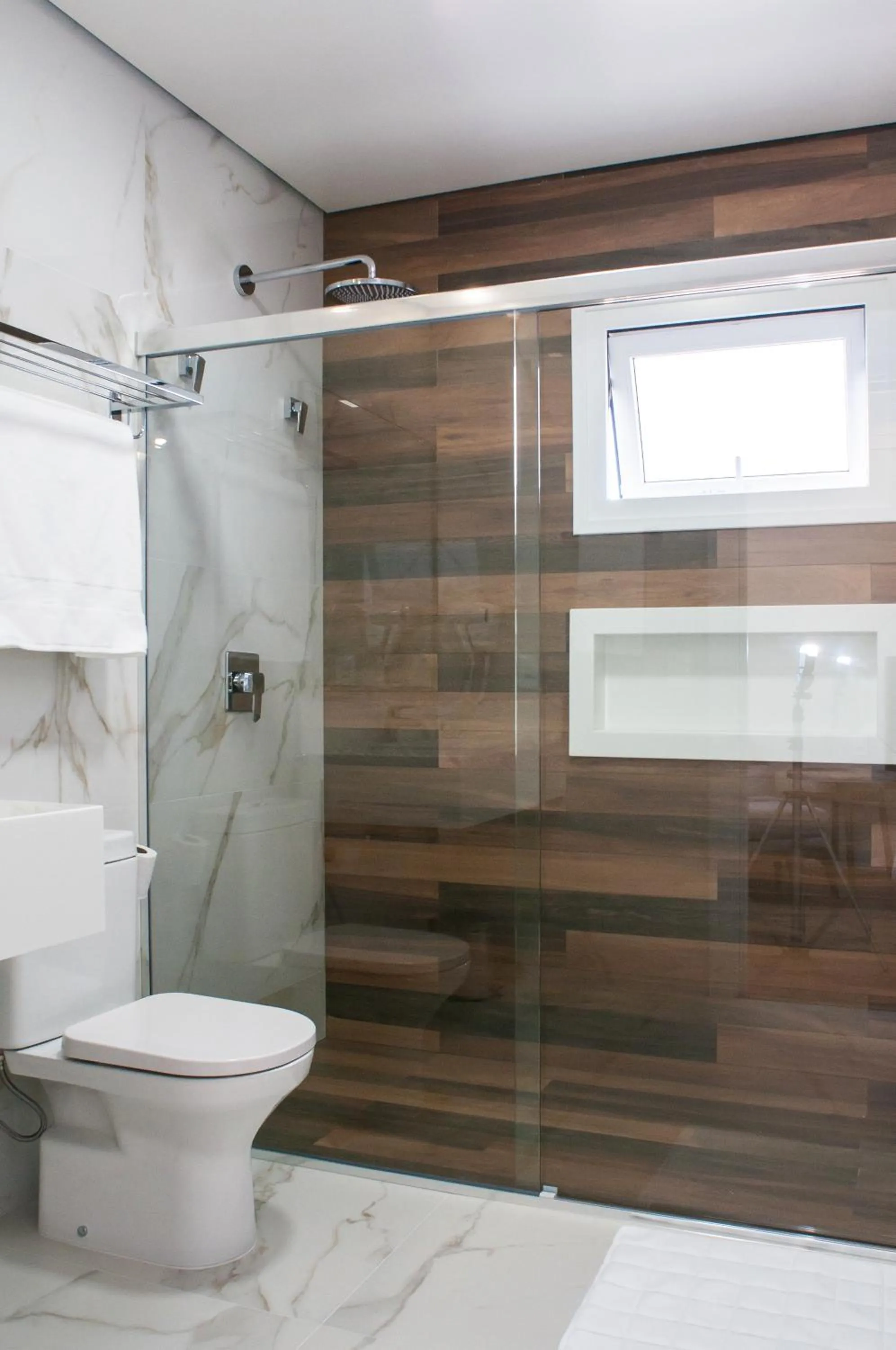 Shower in Hotel Kindermann