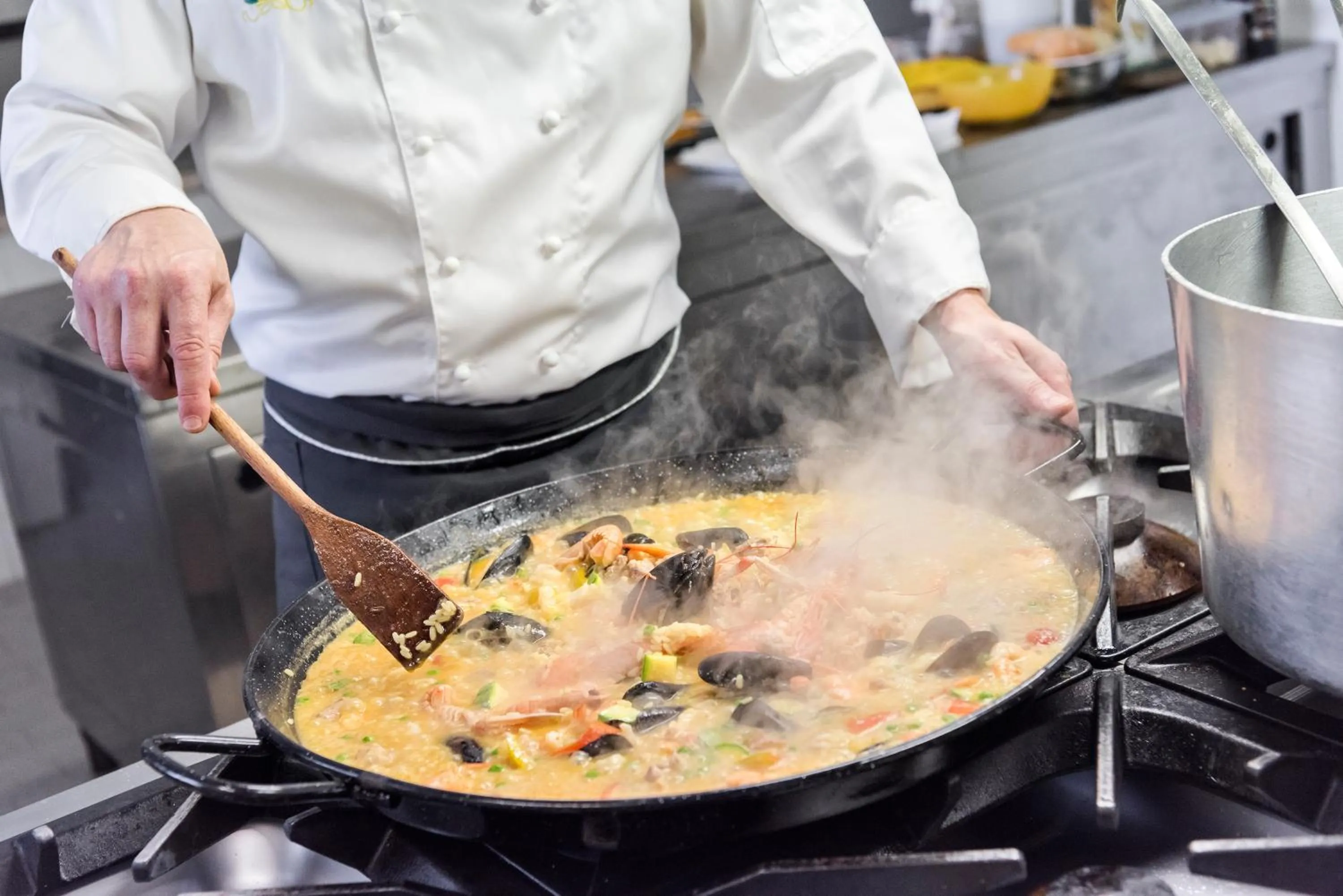 Restaurant/places to eat in SoleMare Hotel e Residence