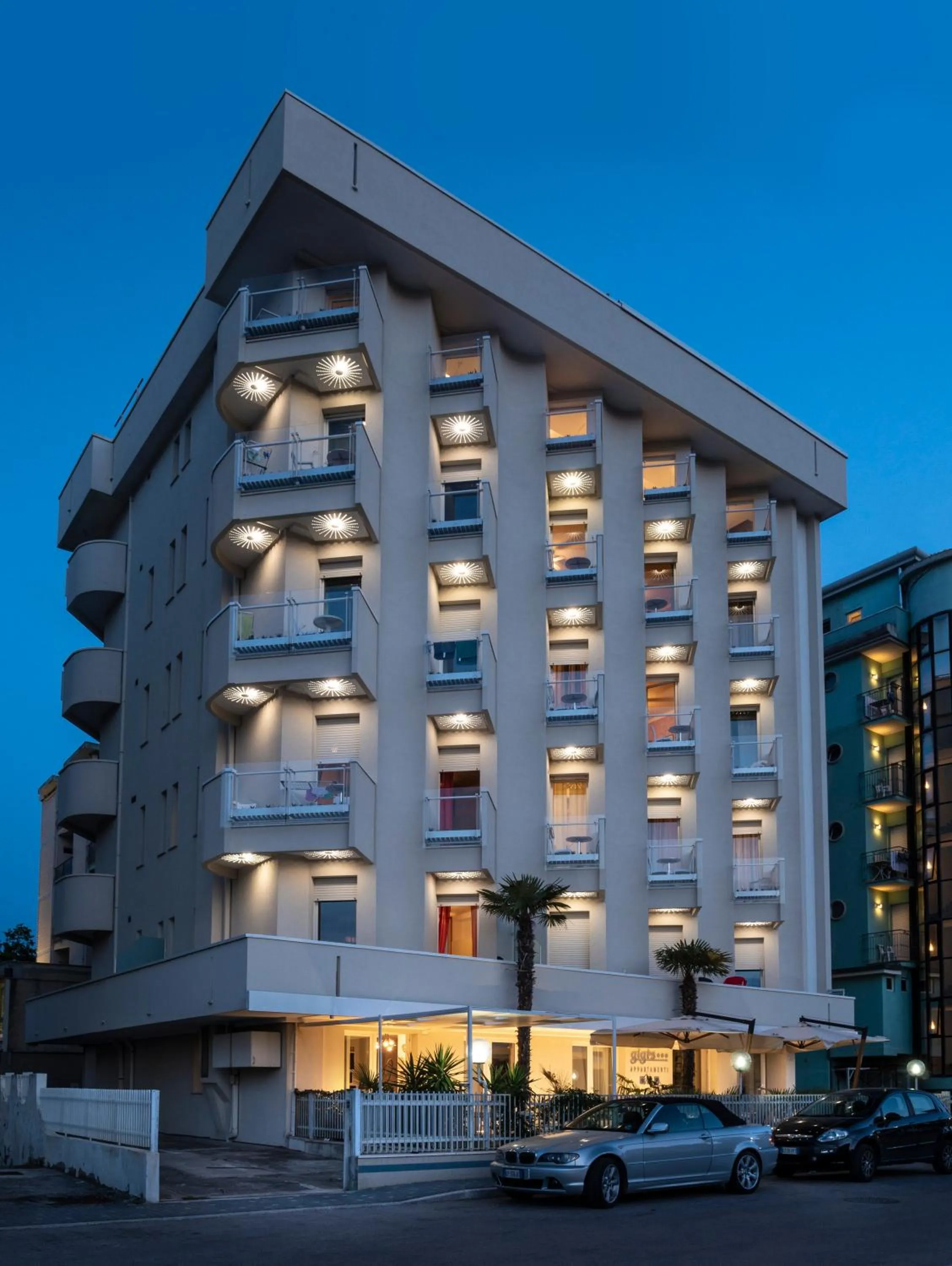 Property building in SoleMare Hotel e Residence