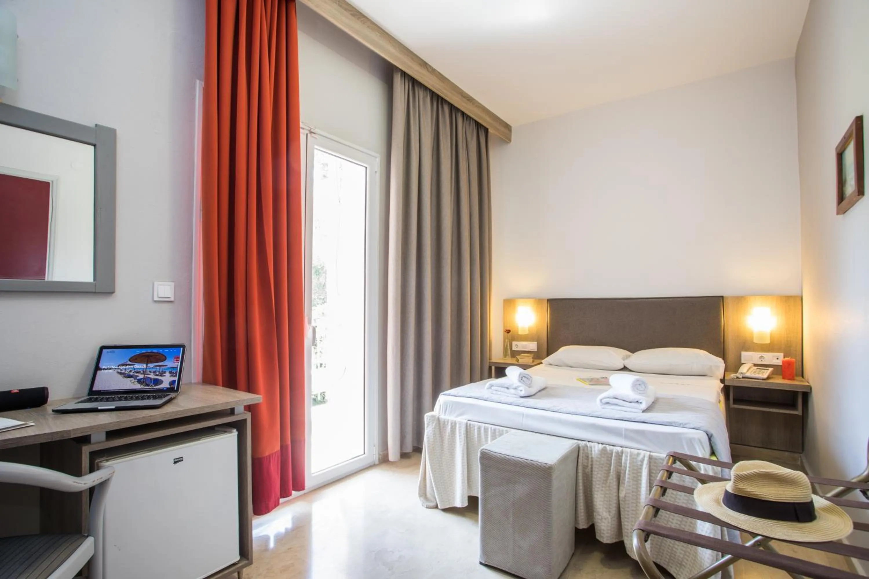 Photo of the whole room, Bed in Silver Bay Hotel Kontokali Corfu