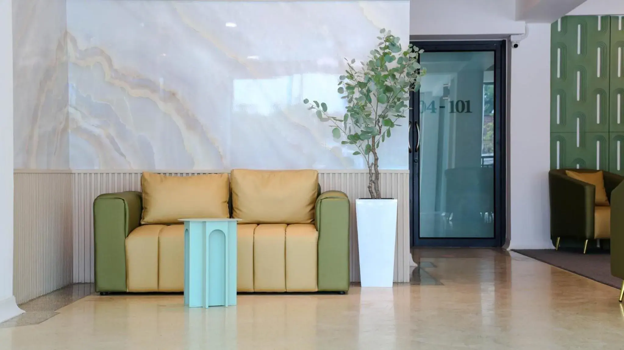 Property building in Chana Bangkok Hotel Property building in Chana Bangkok Hotel