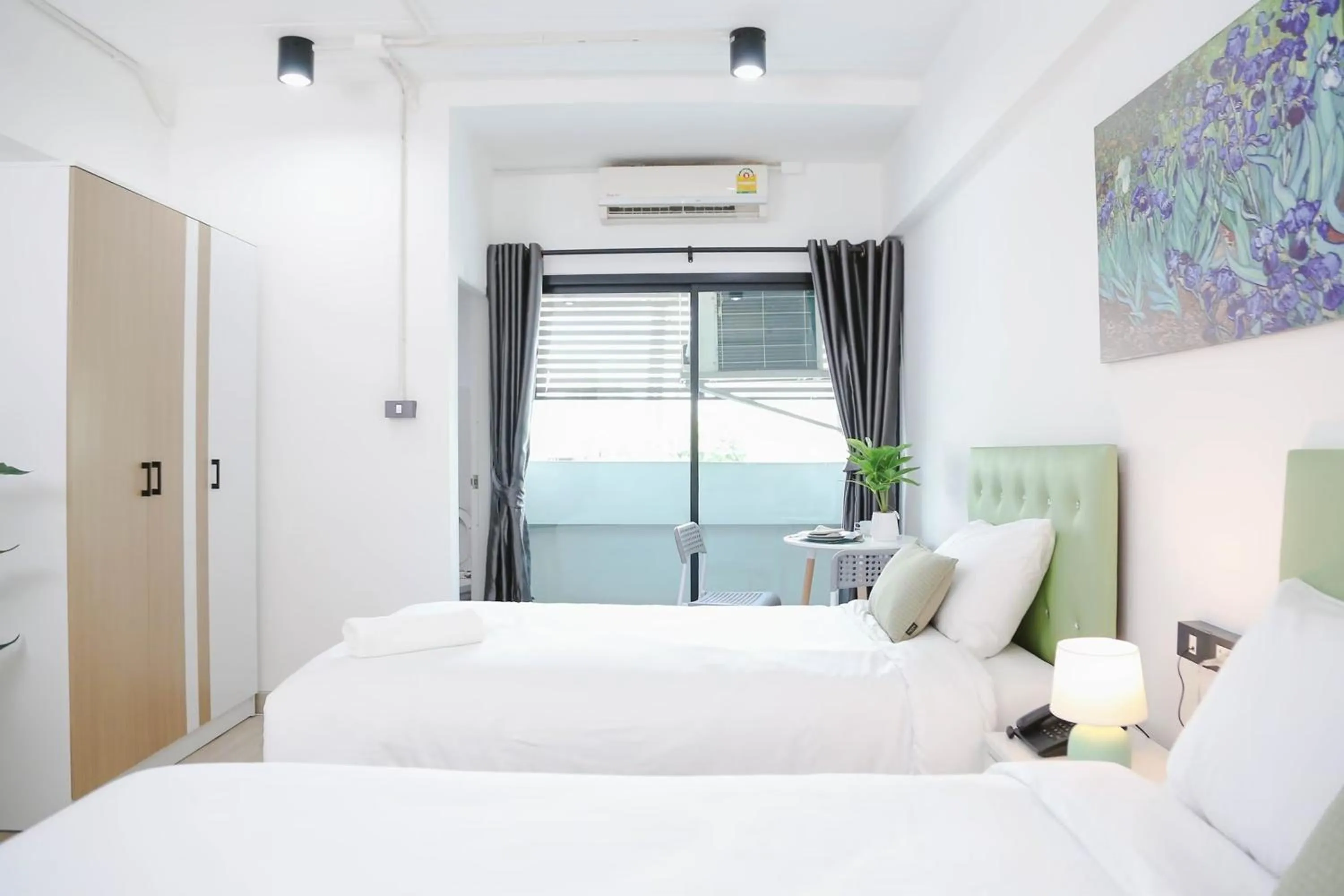 Bed in Chana Bangkok Hotel