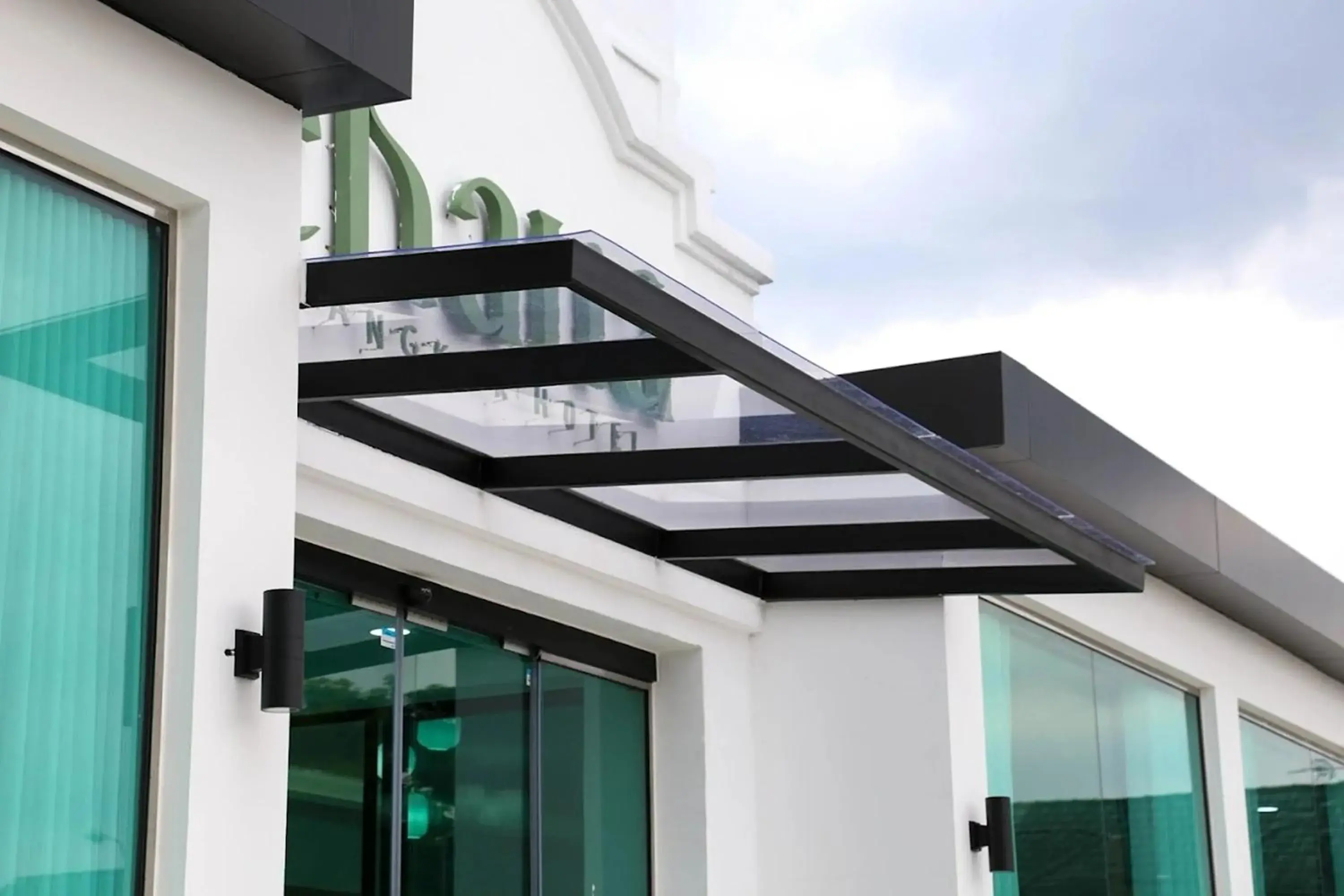 Property building in Chana Bangkok Hotel Property building in Chana Bangkok Hotel