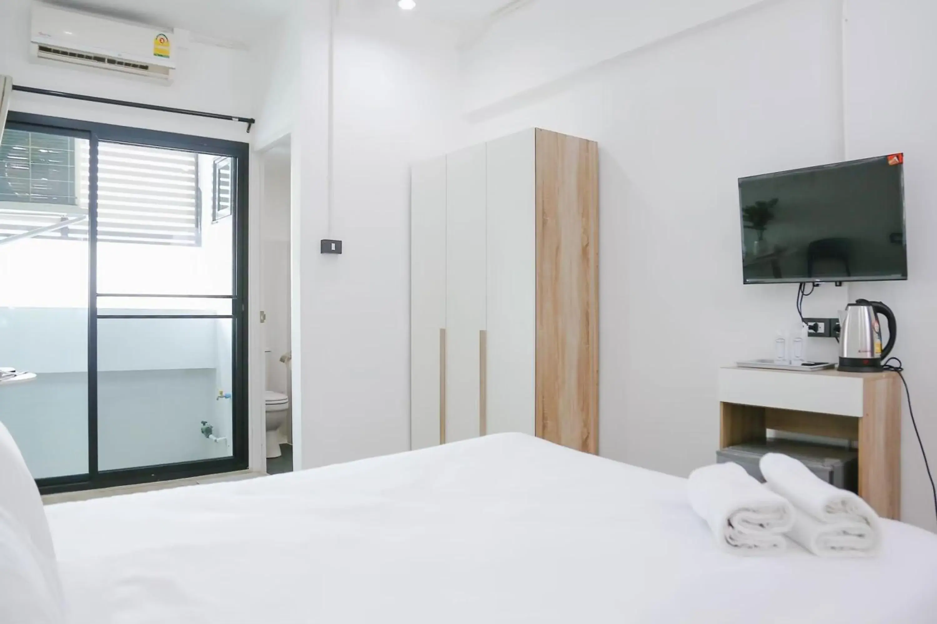 Bed in Chana Bangkok Hotel Bed in Chana Bangkok Hotel