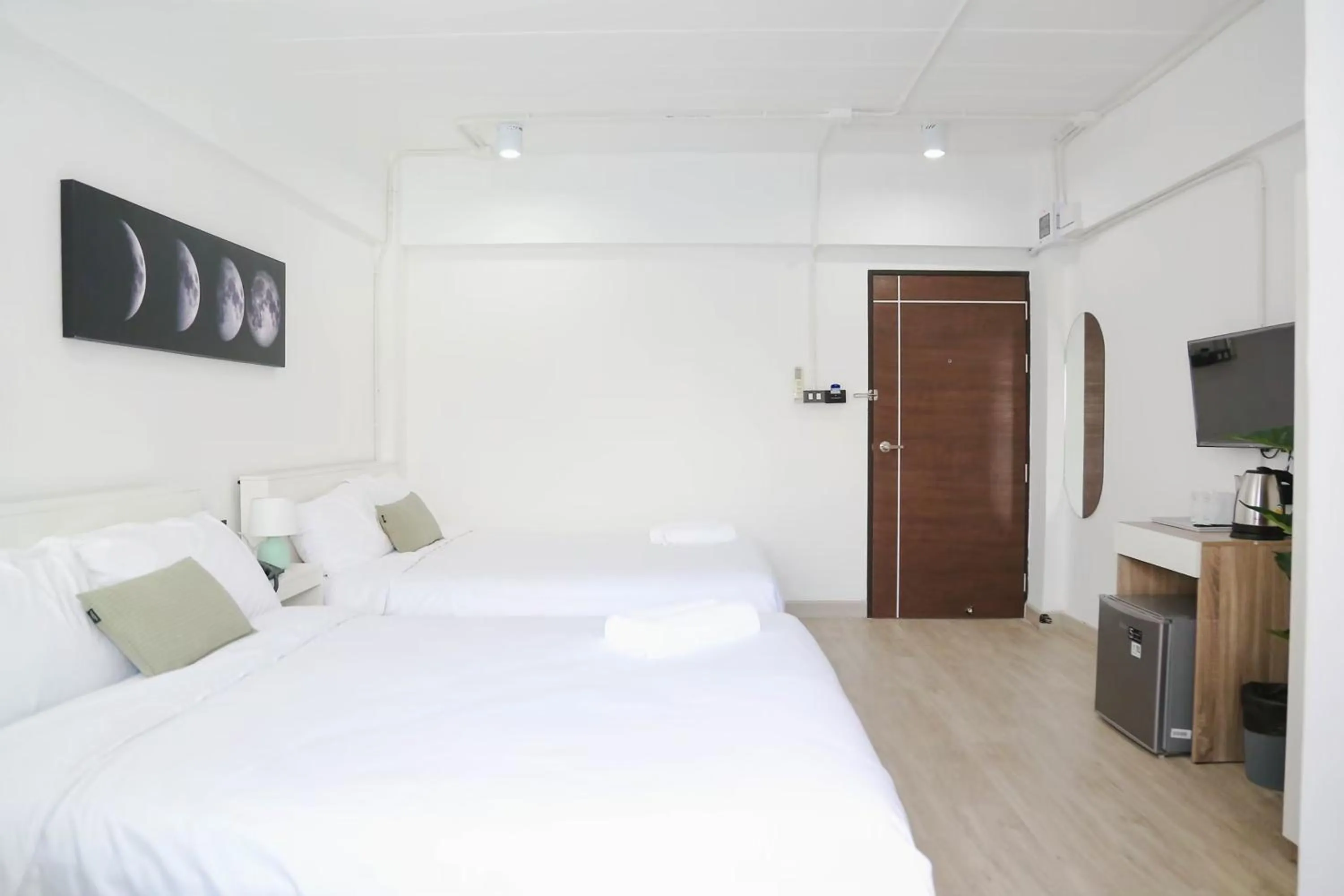 Bed in Chana Bangkok Hotel