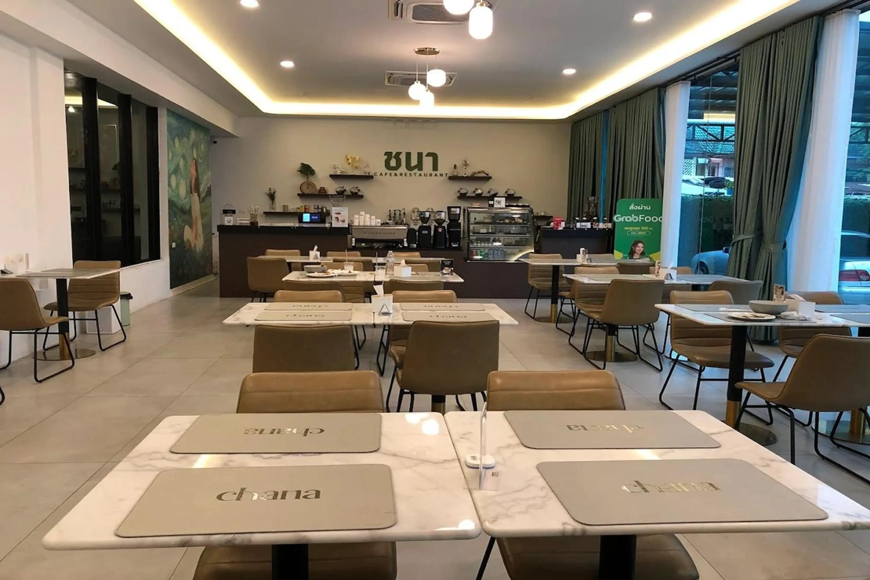 Restaurant/places to eat in Chana Bangkok Hotel