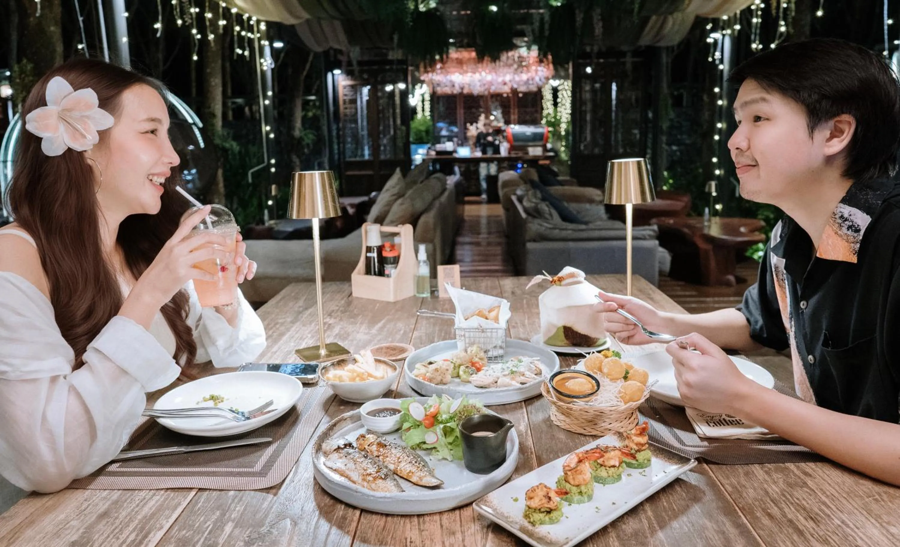 Restaurant/places to eat in Timber Society Boutique Hideaway