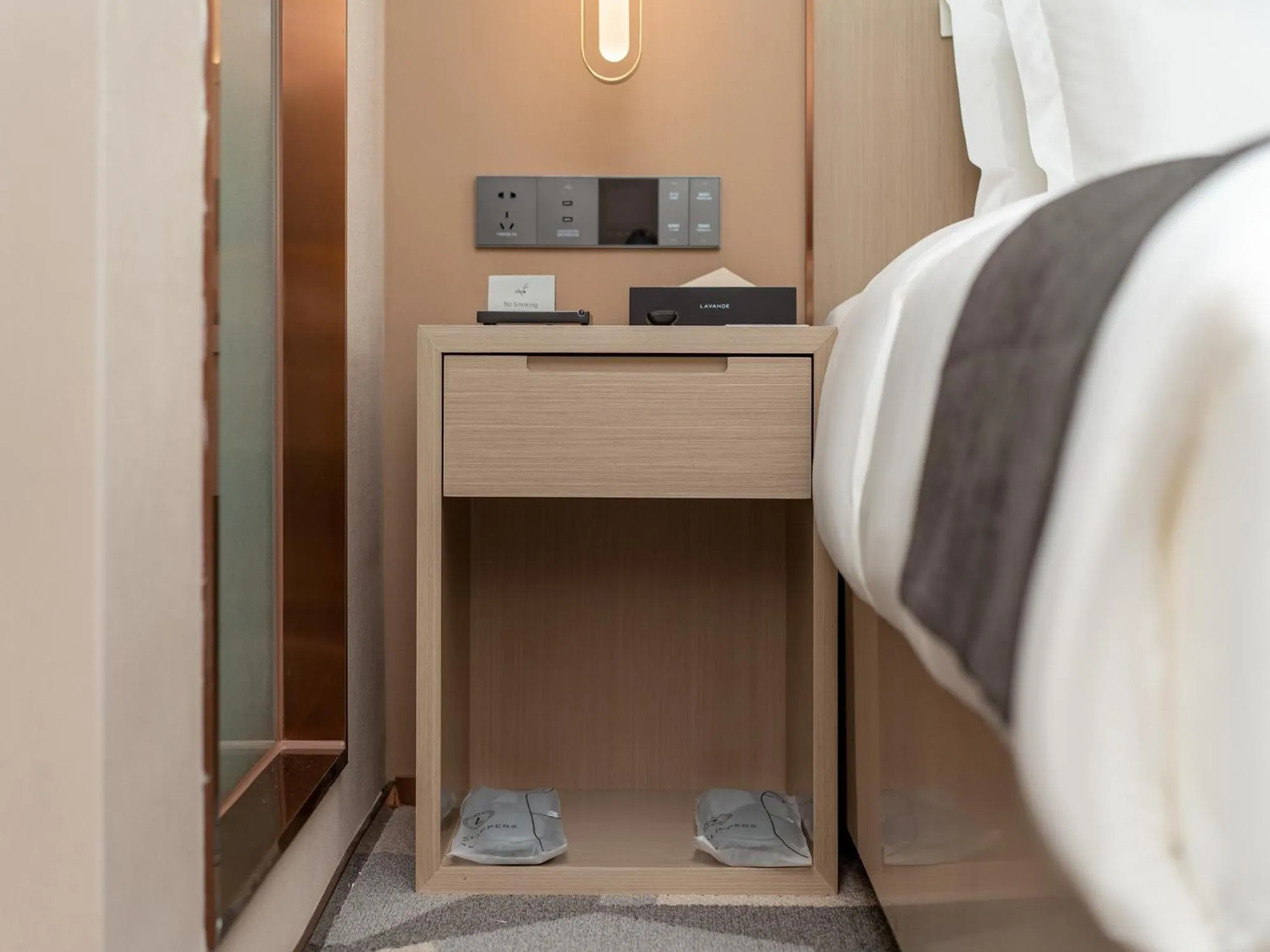 minibar, Bed in Lavande Hotel Credit Building of Gaocheng District, Shijiazhuang City