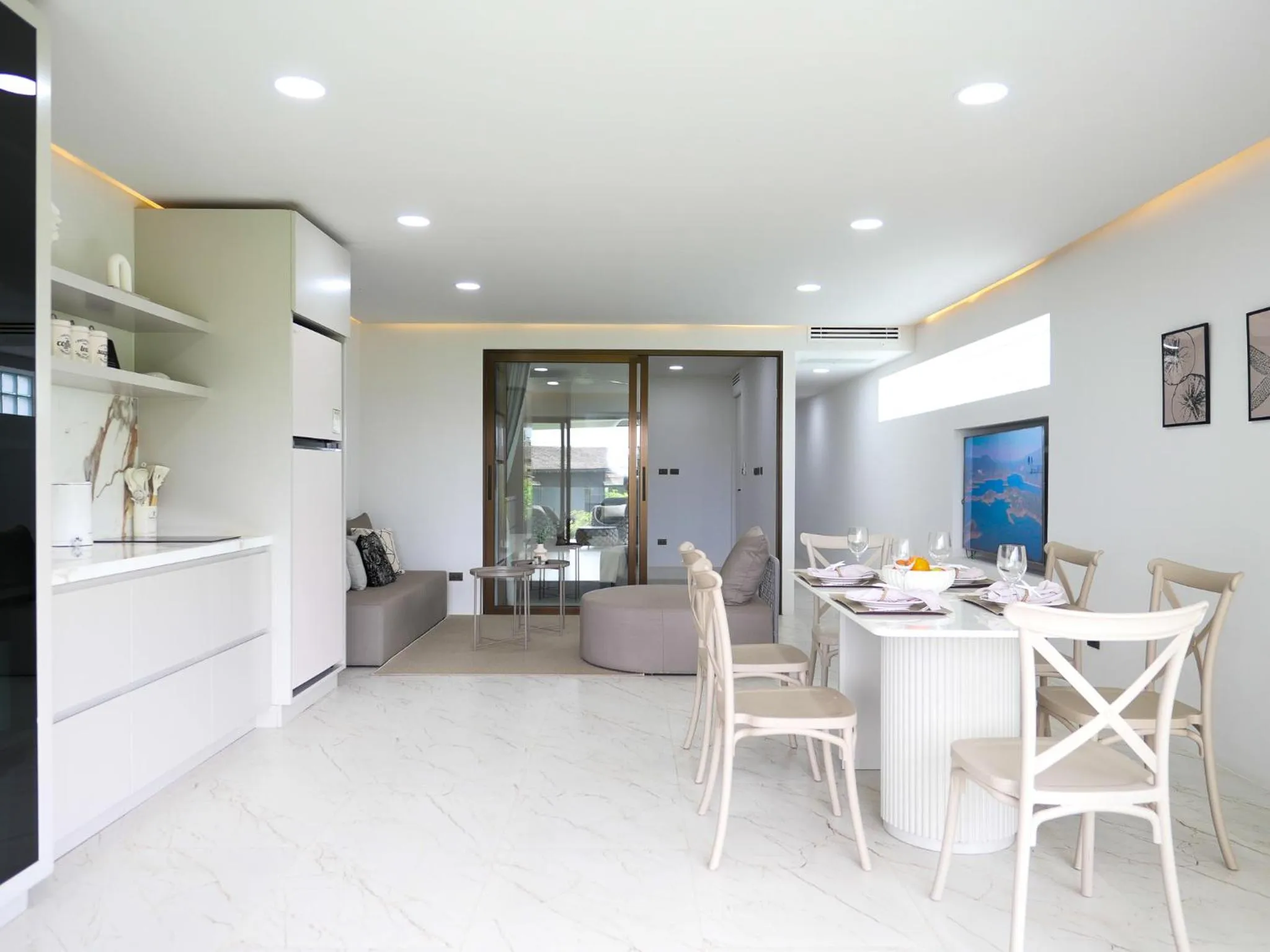Living room in Beachside Residence