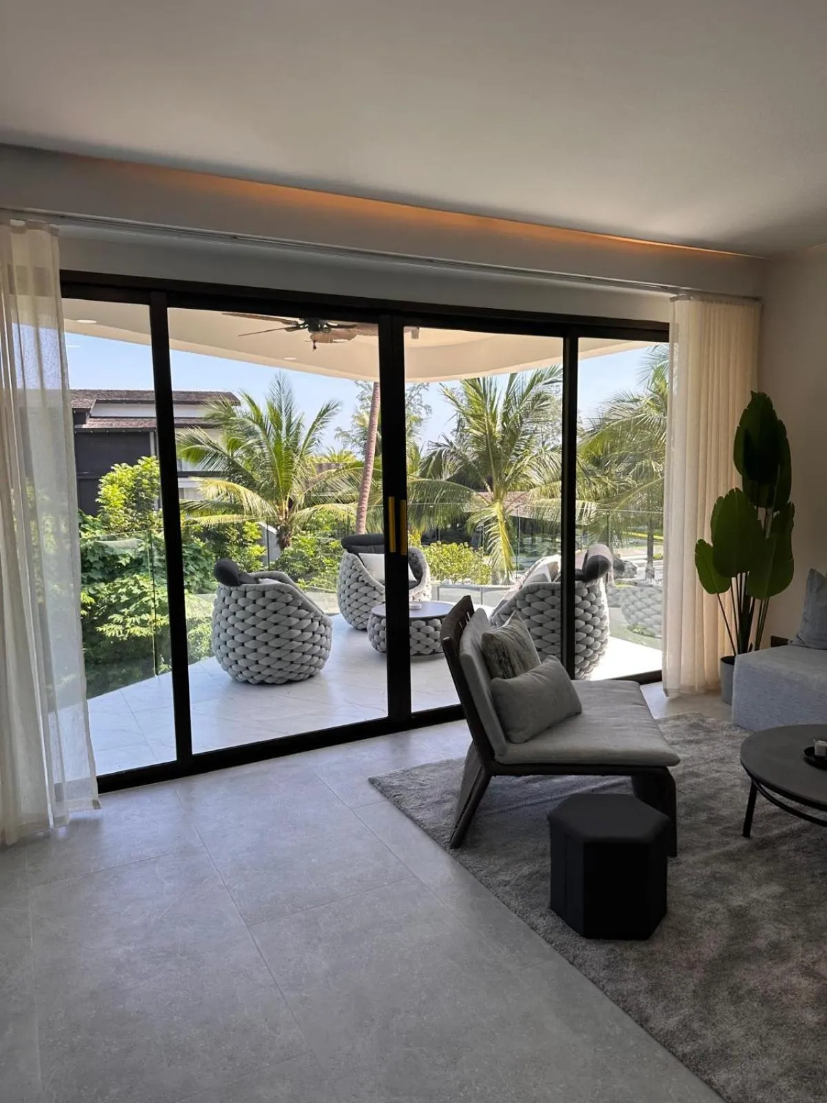 Garden in Beachside Residence