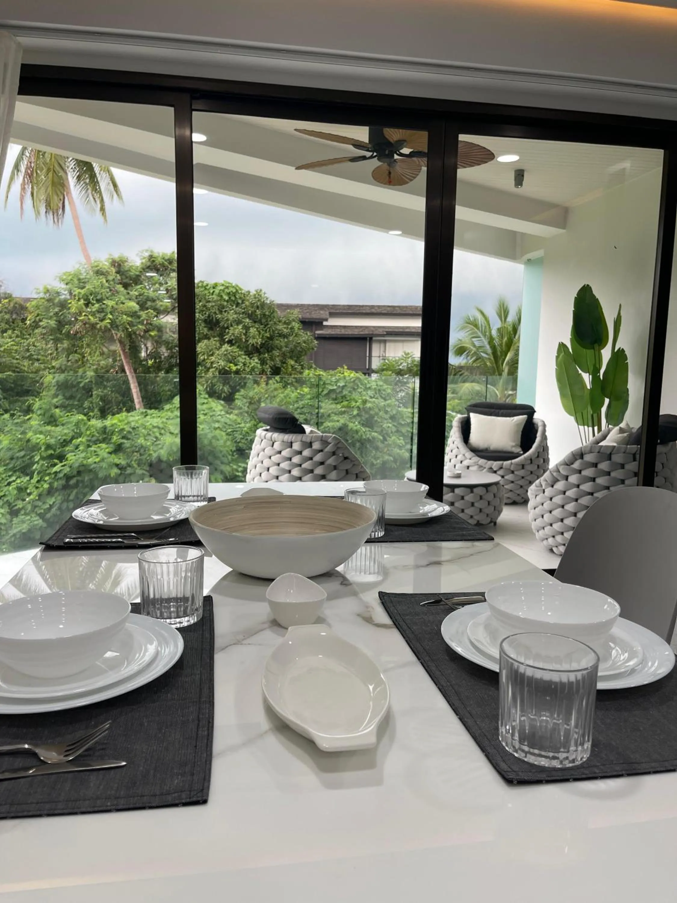 Dining area in Beachside Residence
