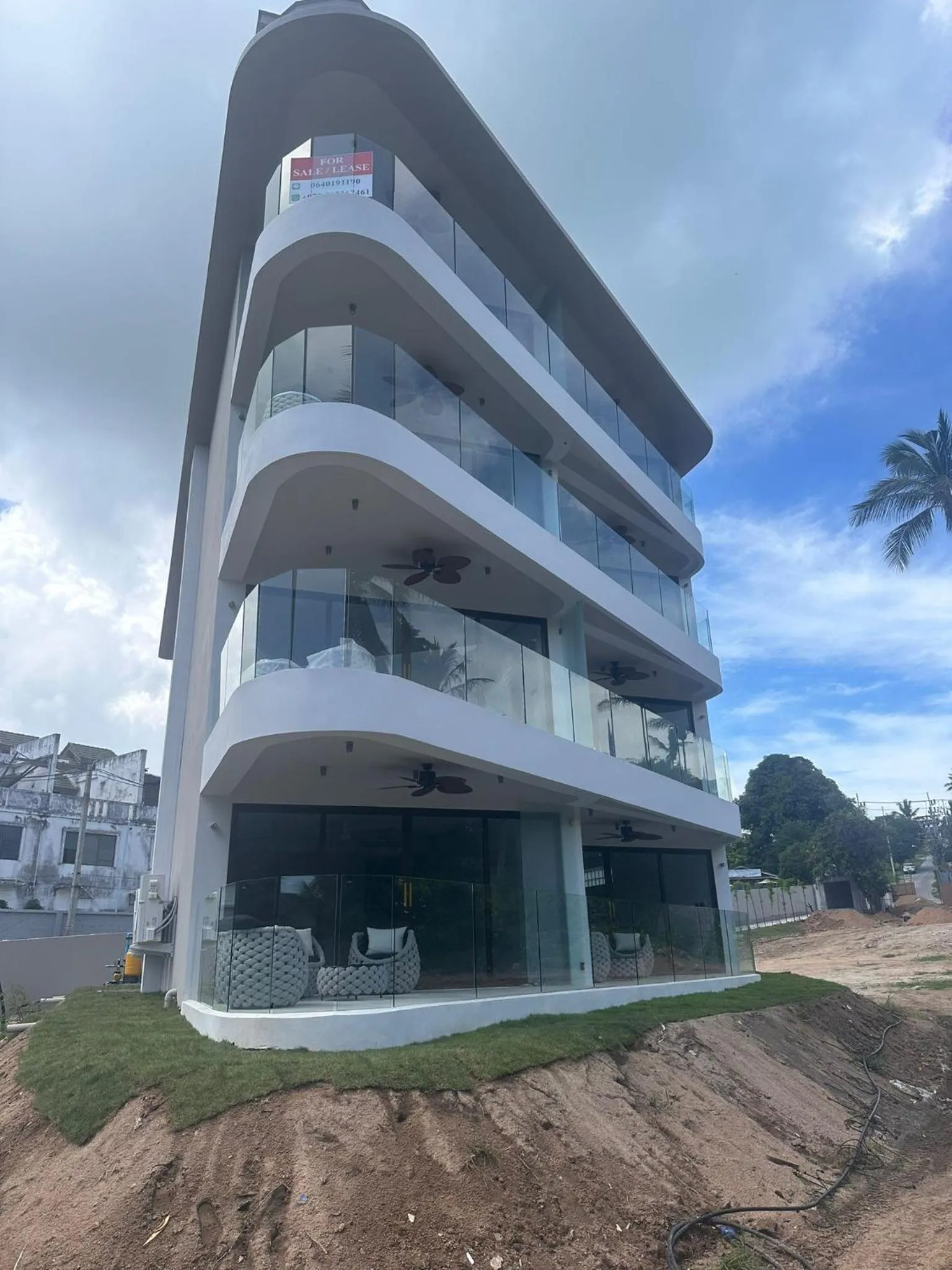 Property building in Beachside Residence