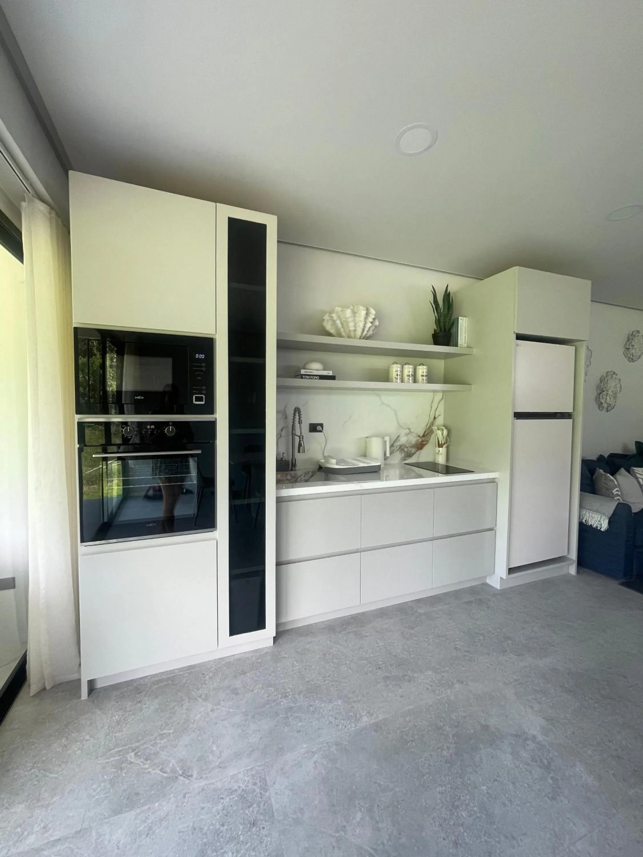 kitchen in Beachside Residence