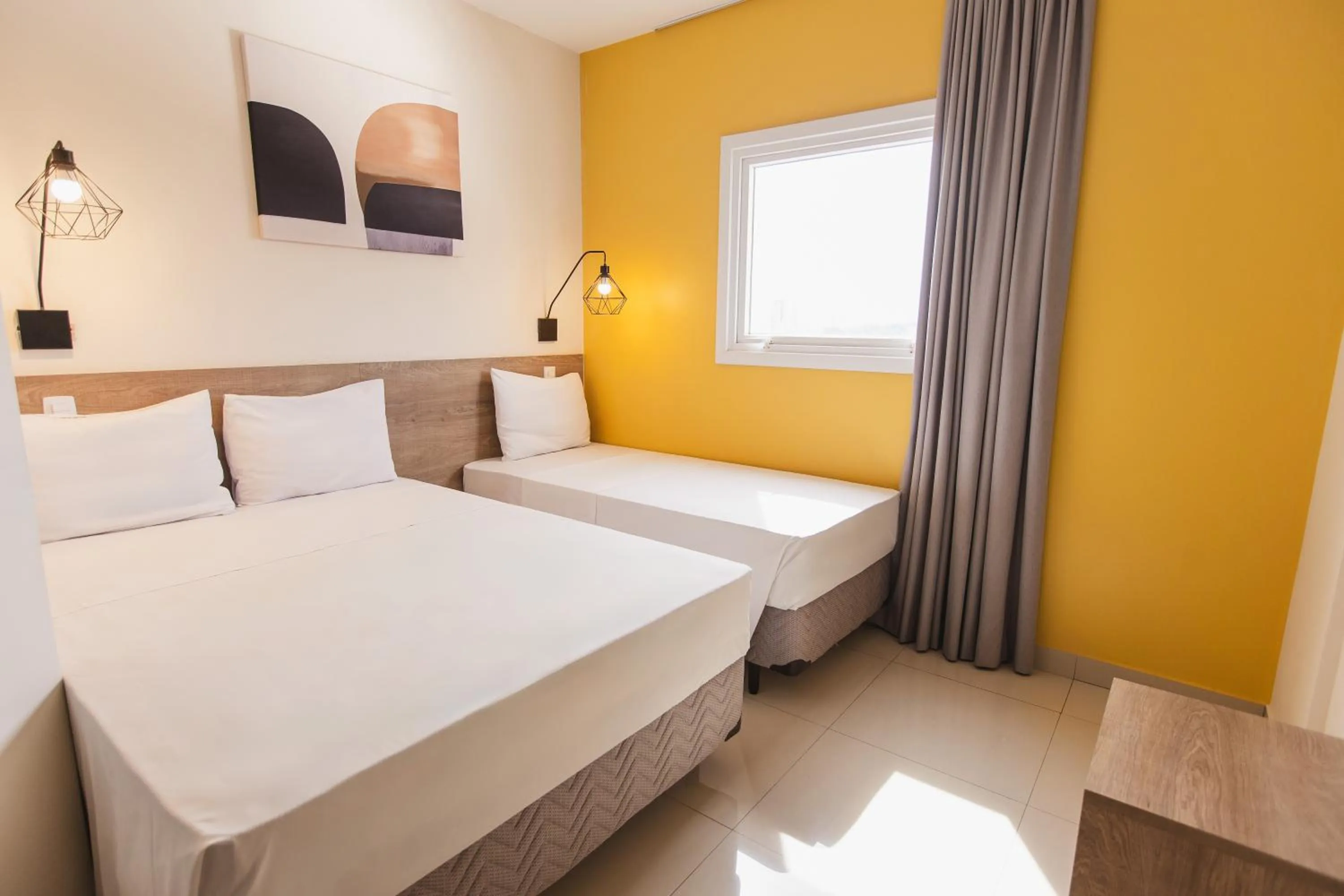 Photo of the whole room, Bed in Hotel Euro Suite São Jose do Rio Preto by Nacional Inn