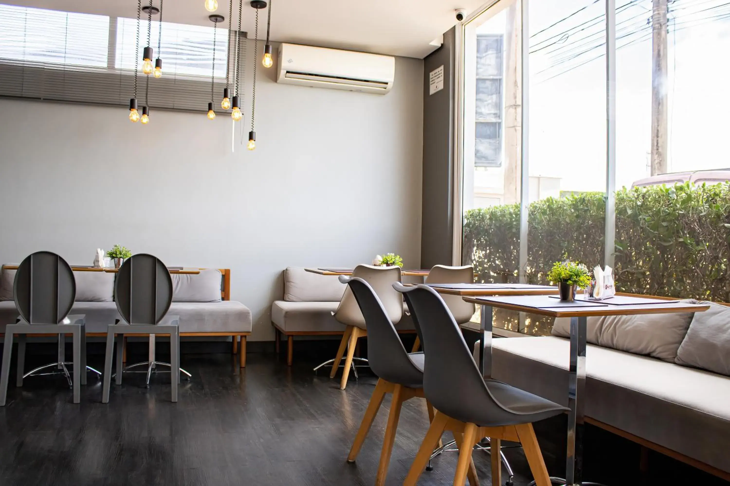 Lobby or reception in Hotel Euro Suite São Jose do Rio Preto by Nacional Inn Lobby or reception in Hotel Euro Suite São Jose do Rio Preto by Nacional Inn