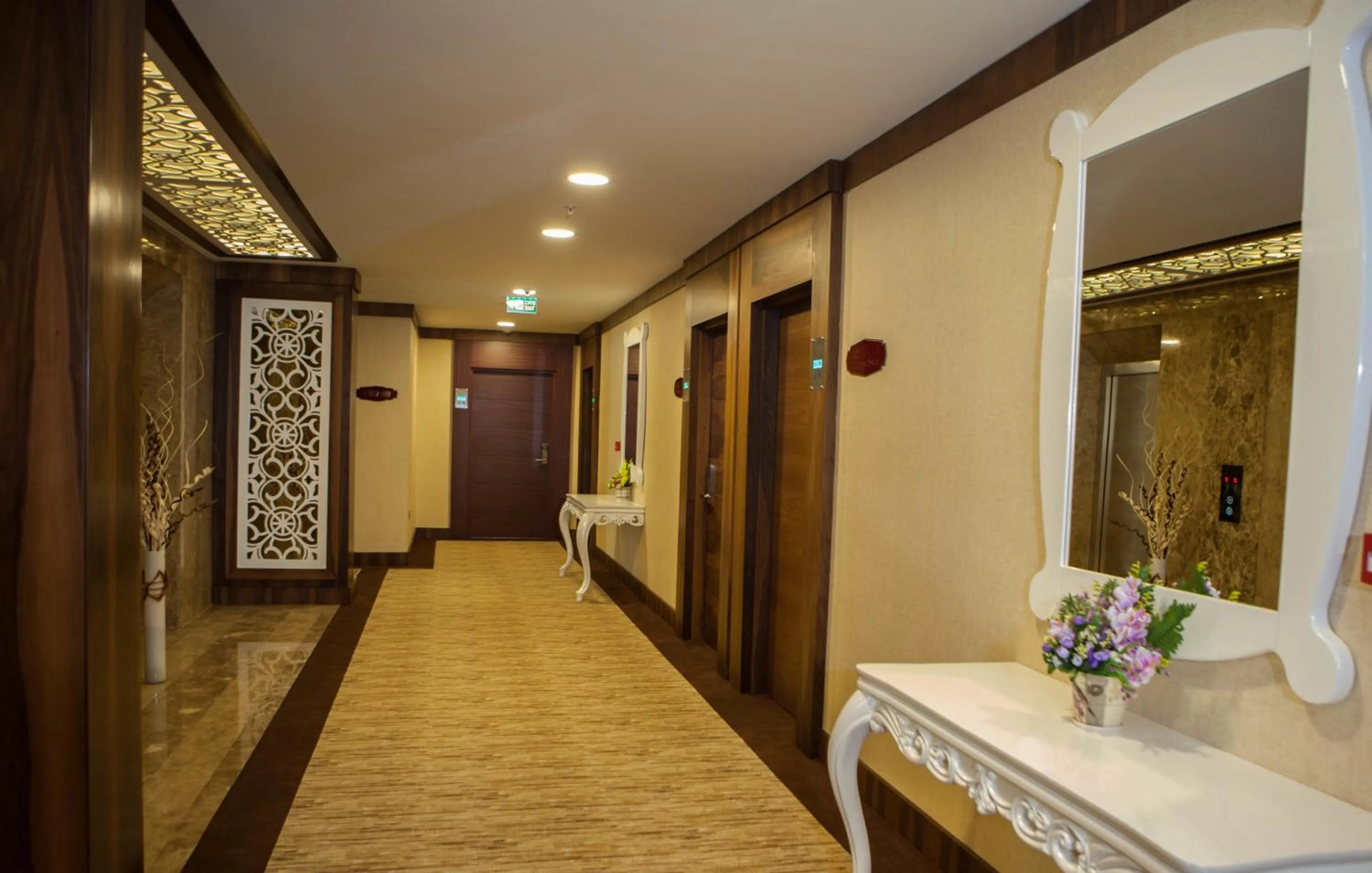 Decorative detail in Mitannia Regency Hotel