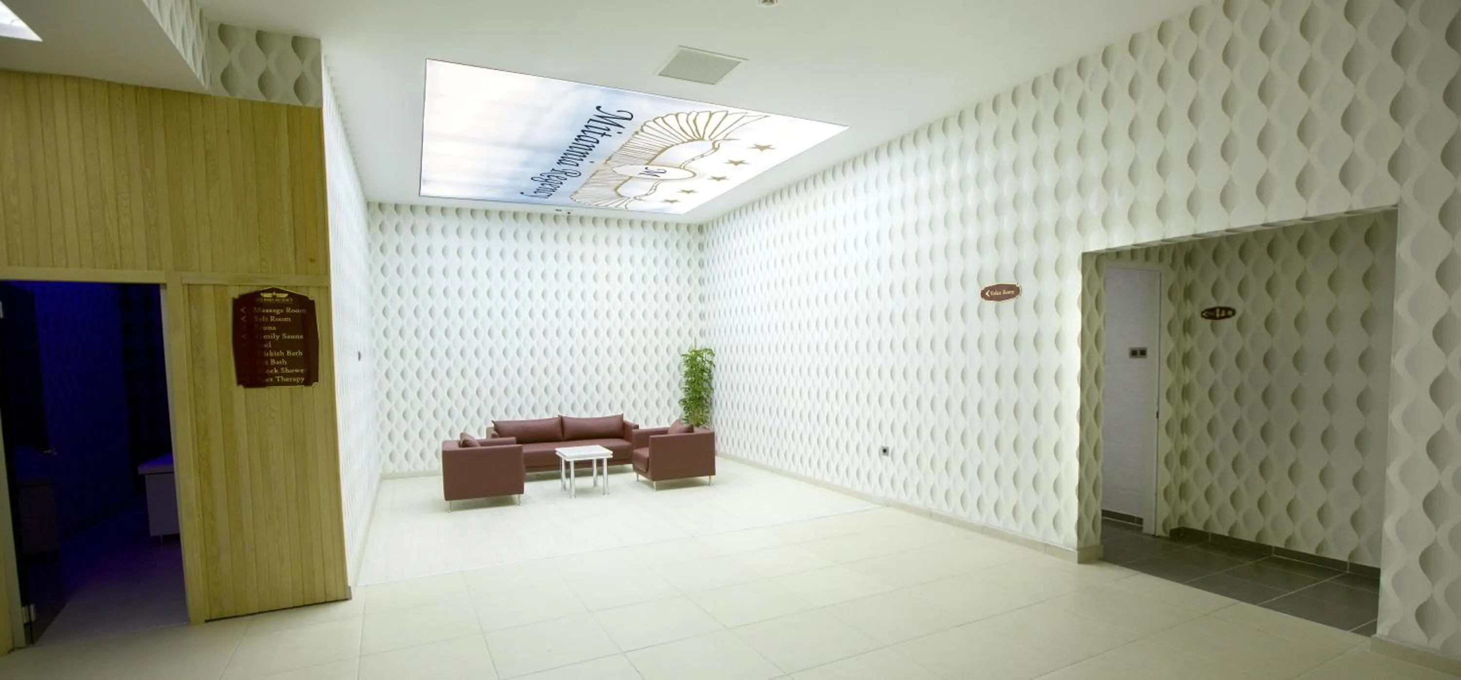 Spa and wellness centre/facilities in Mitannia Regency Hotel