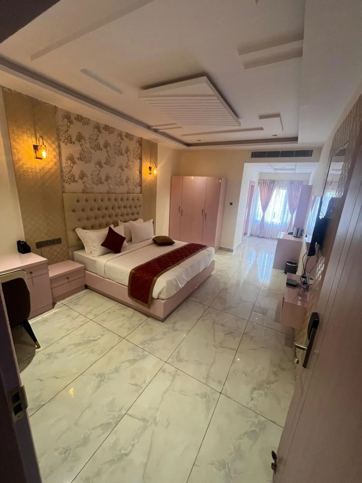 Photo of the whole room, Bed in Hotel Yathin