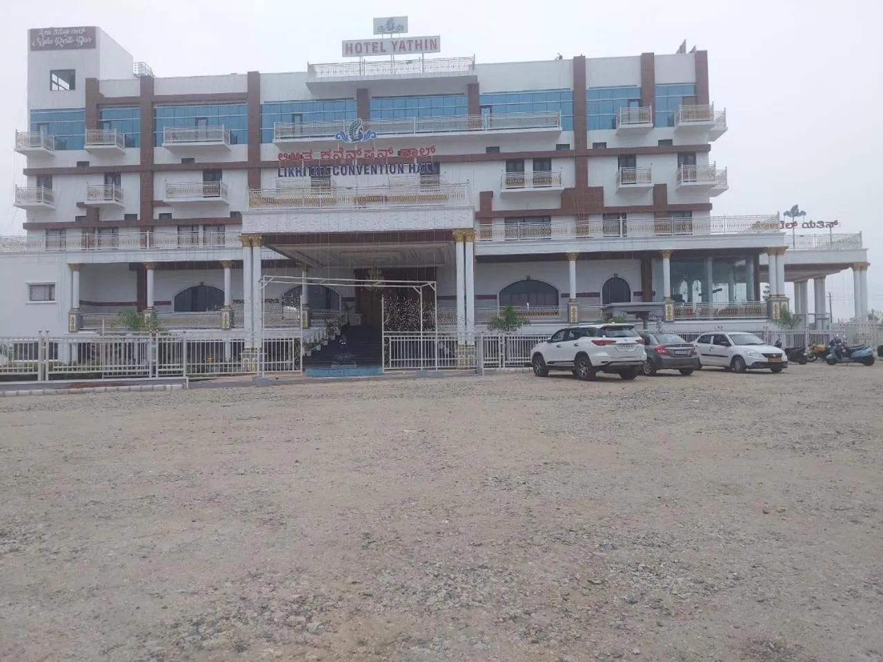 Property building in Hotel Yathin