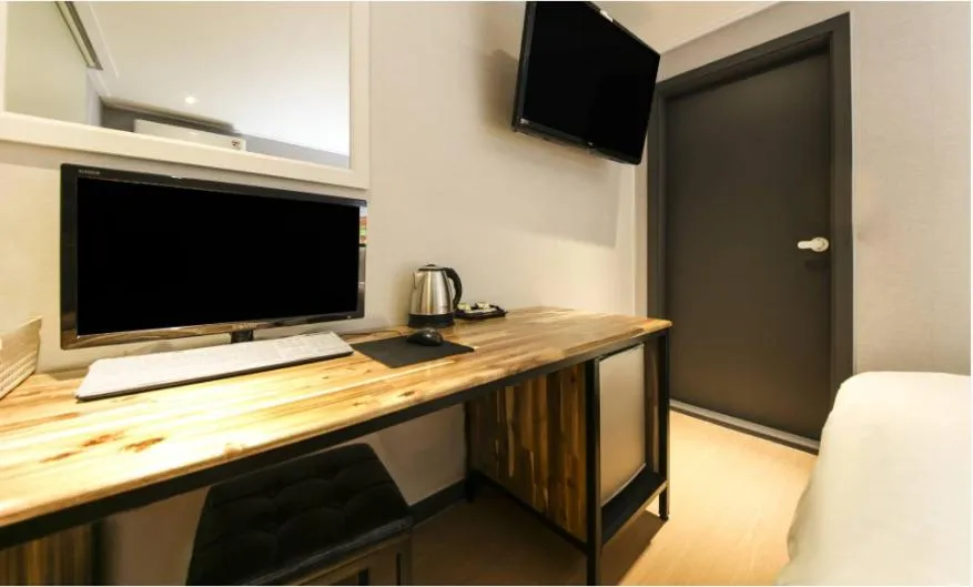 TV and multimedia in illuwa M