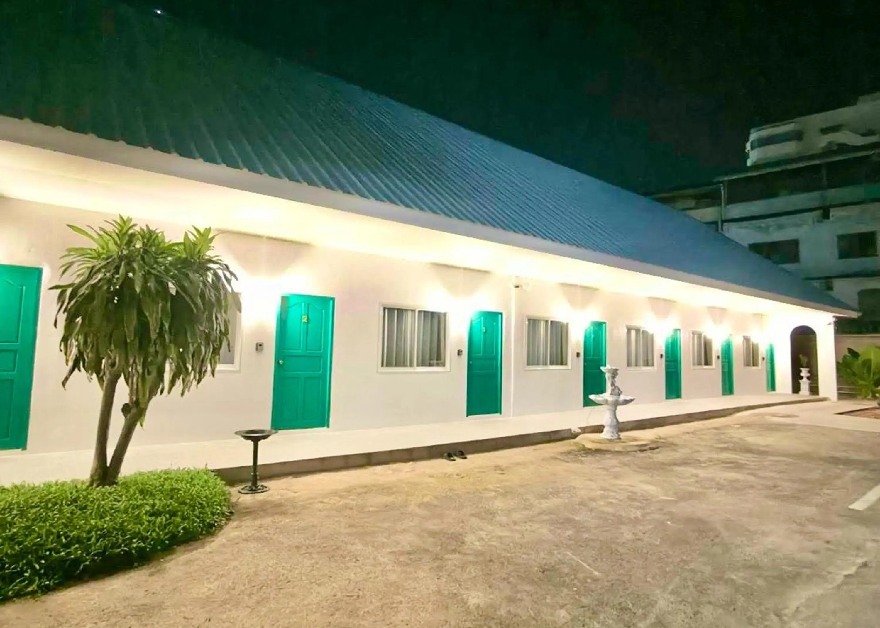 Property building in Ban Ye Property building in Ban Ye