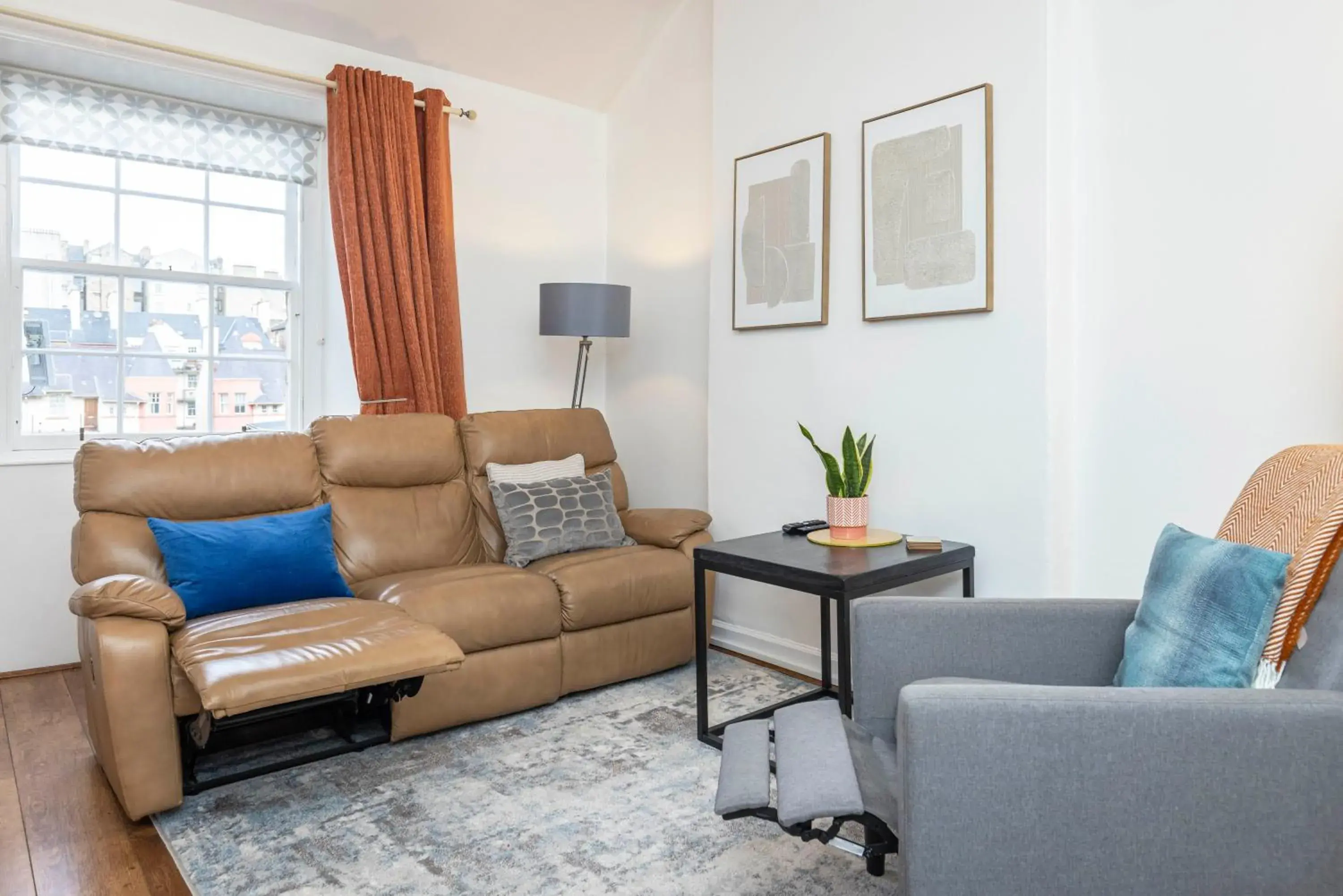 Old Town Edinburgh Apt, walk to Castle, Royal Mile & Museums Old Town Edinburgh Apt, walk to Castle, Royal Mile & Museums