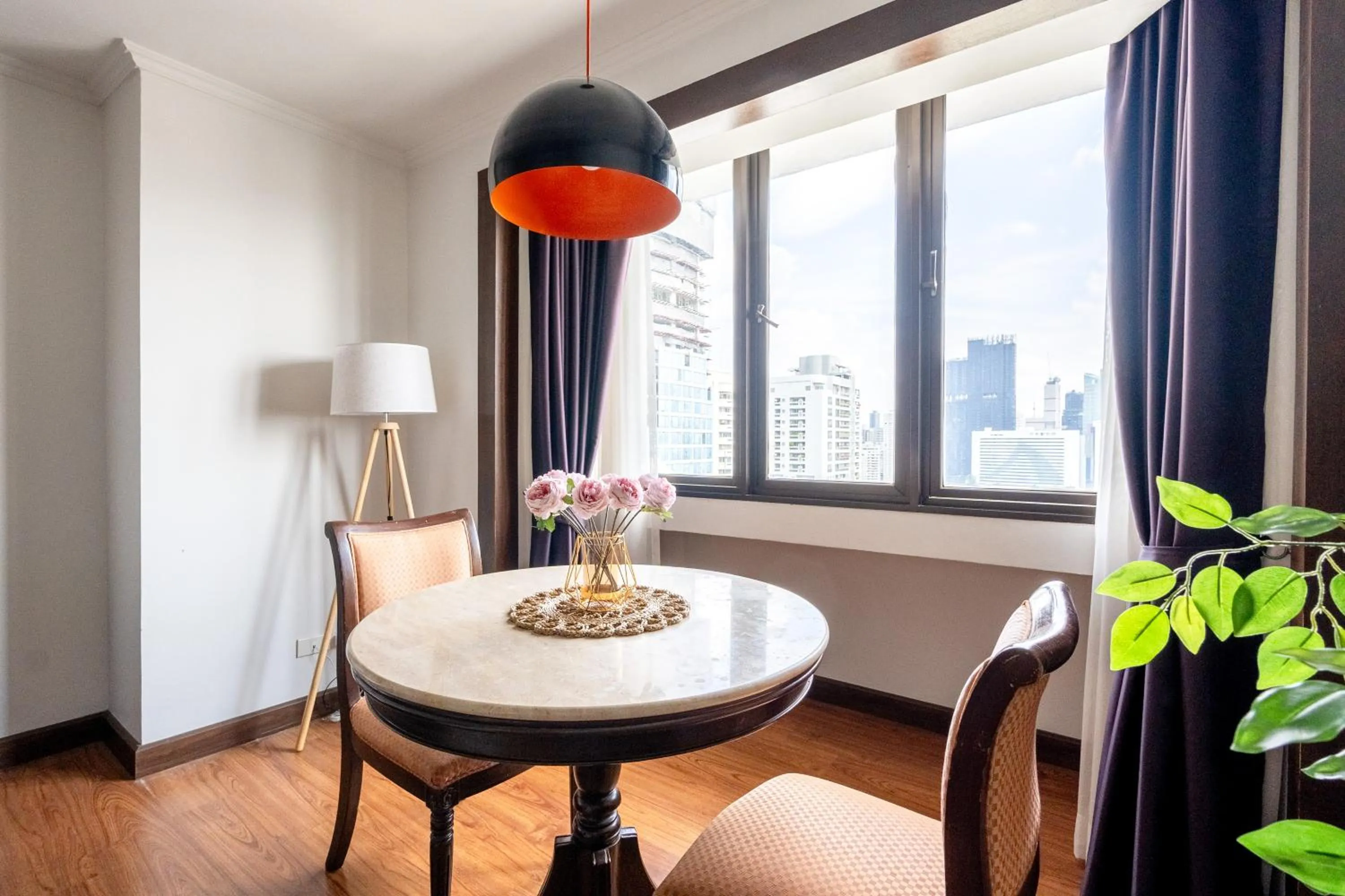 Artichoke Suite Sukhumvit, Nana BTS