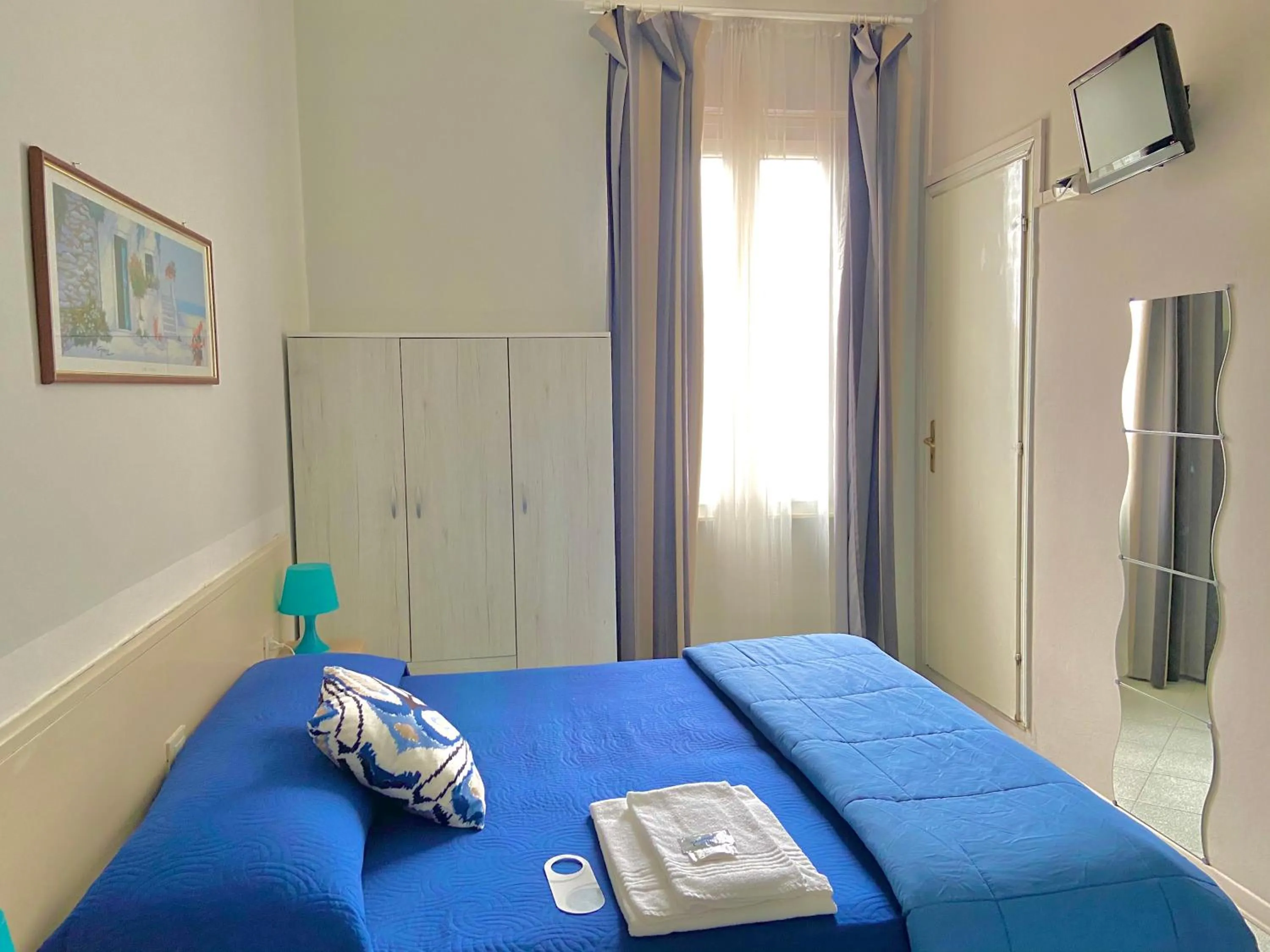 Bed in Hotel La Perla