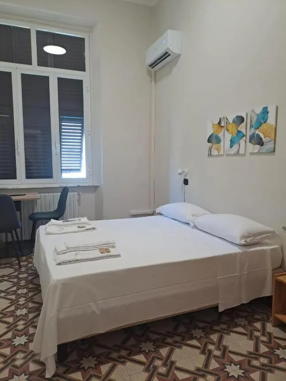 Bed in Hotel La Perla