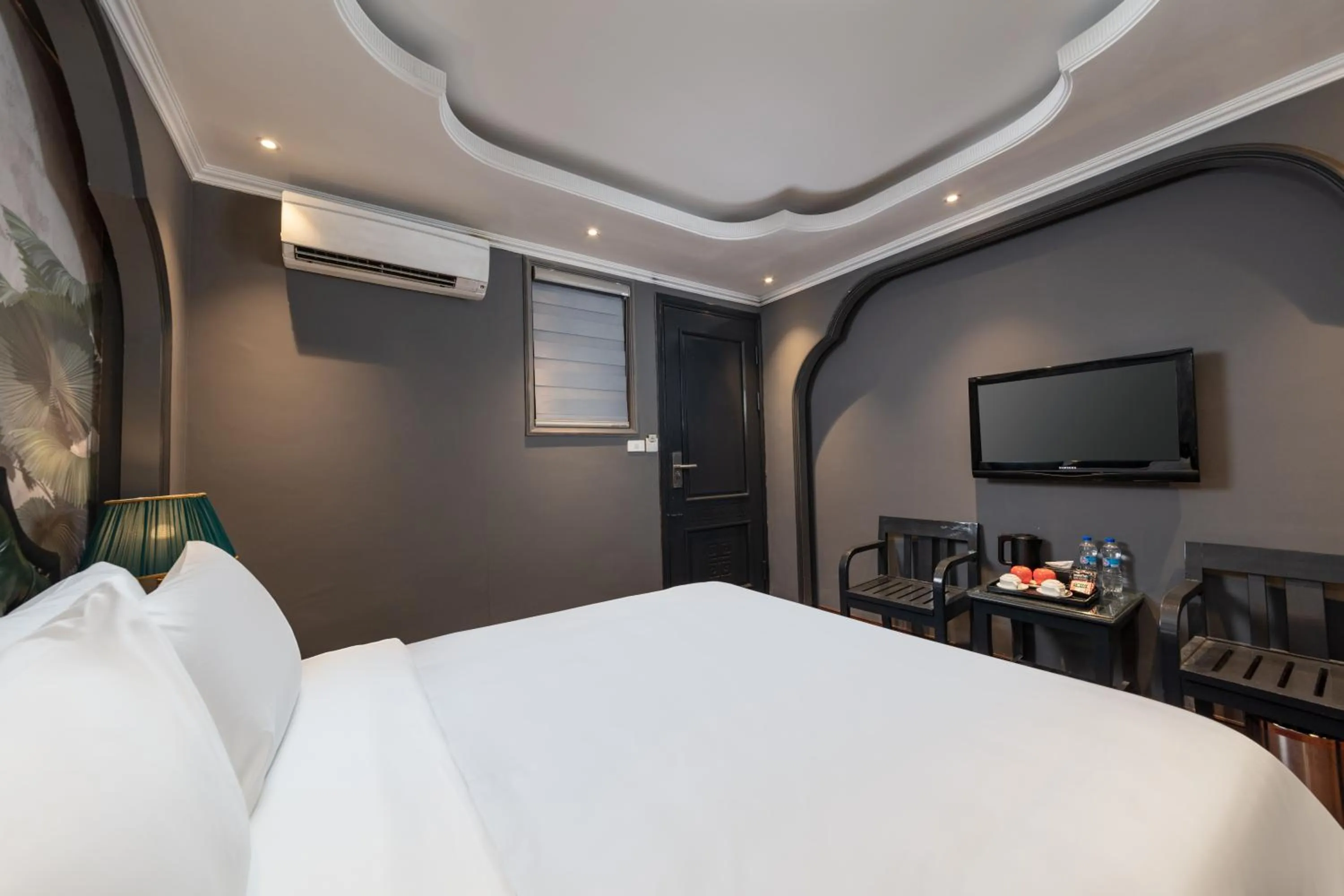 Bedroom, Bed in Madelise Stardust Hotel & Travel