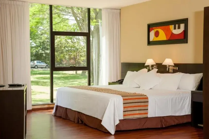 Superior Queen Room - single occupancy in Hotel de Campo Colón Resort and Spa Superior Queen Room - single occupancy in Hotel de Campo Colón Resort and Spa