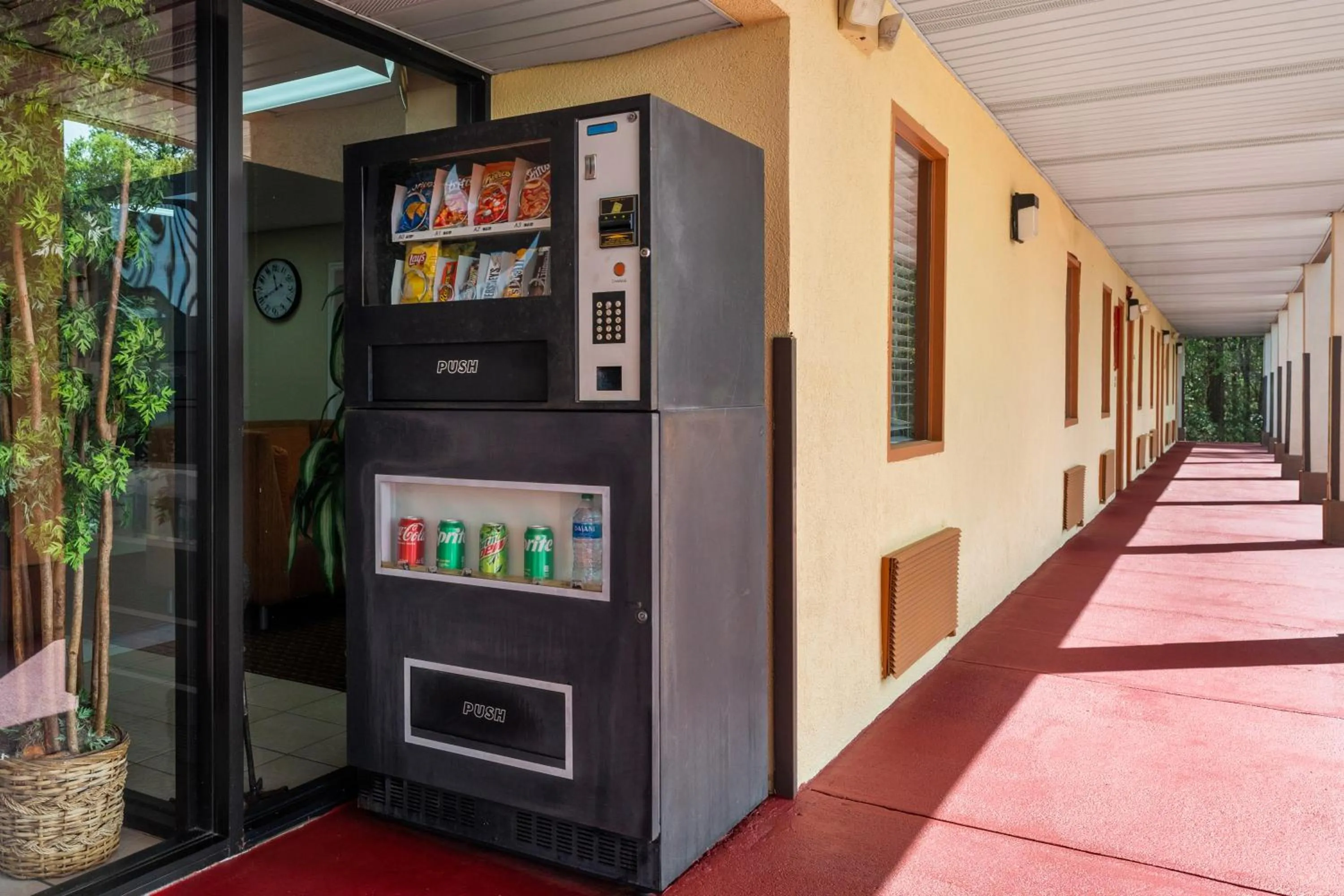 vending machine in Americas Best Value Inn-Montezuma