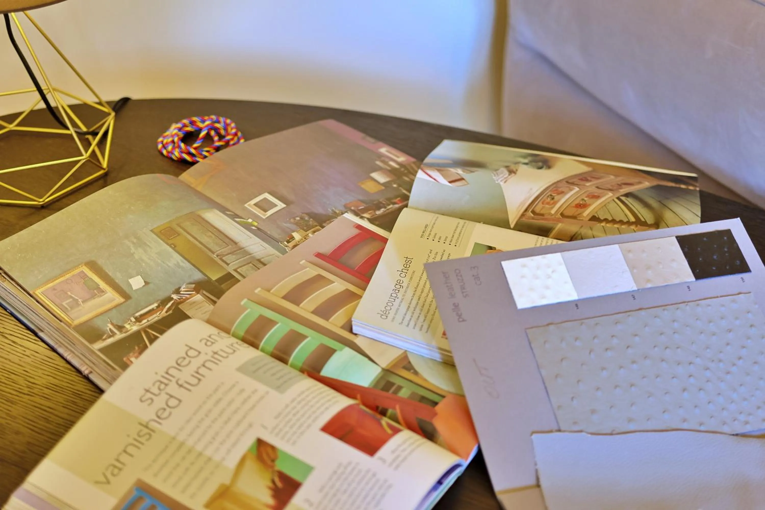 Library in Art Boutique Residence